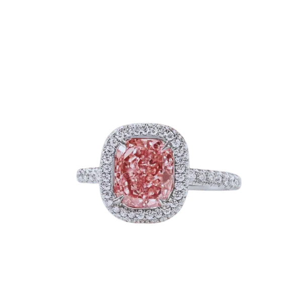 Harry Winston Unveils an Extremely Rare Pink Diamond Engagement Ring