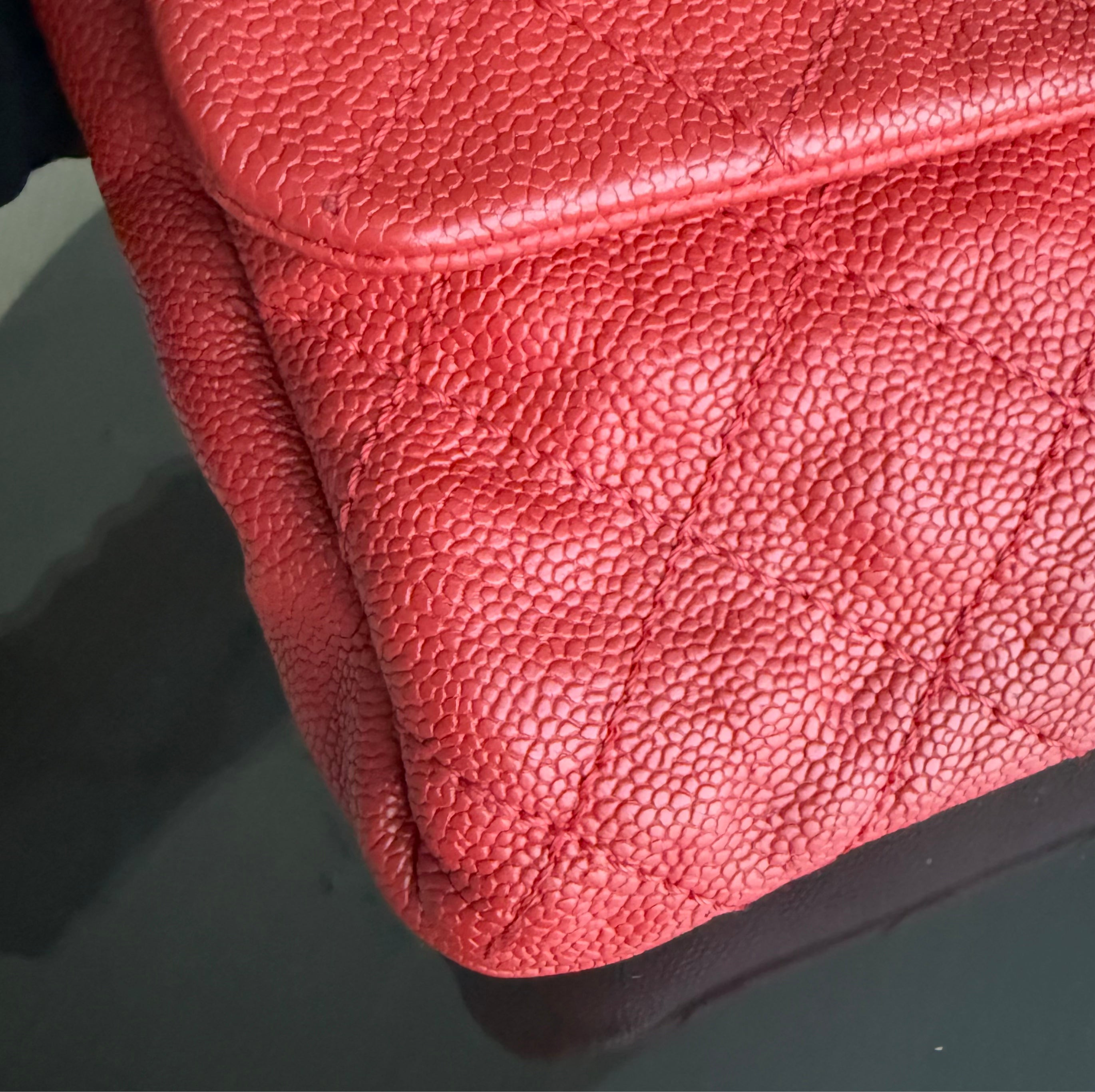 Chanel Easy Flap Medium - Seasonal Flap 25CM Quilted Caviar Red Ruthenium Silver Hardware Series 15