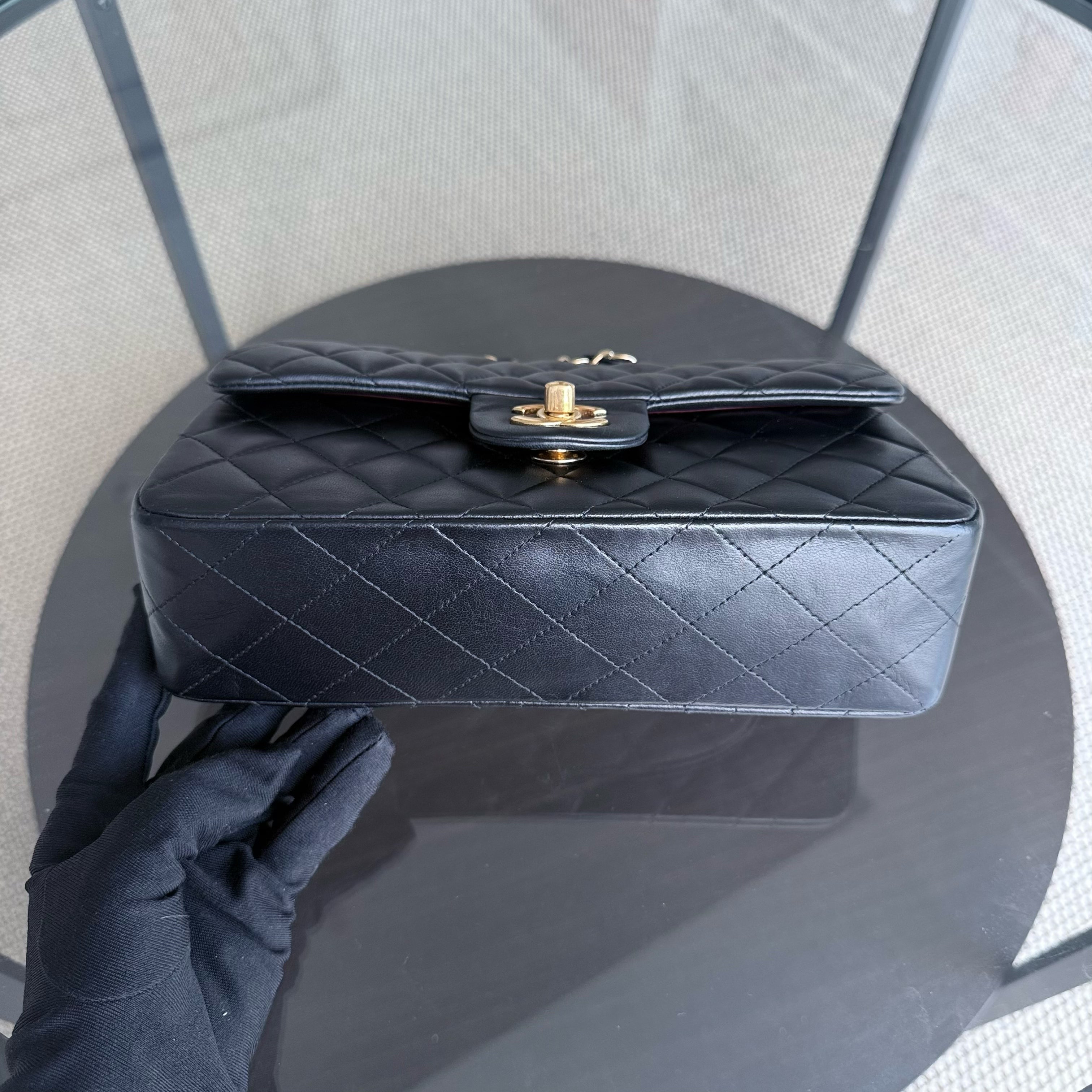 Chanel Classic Flap Small - 23CM Quilted Lambskin Black Gold Hardware Series 16