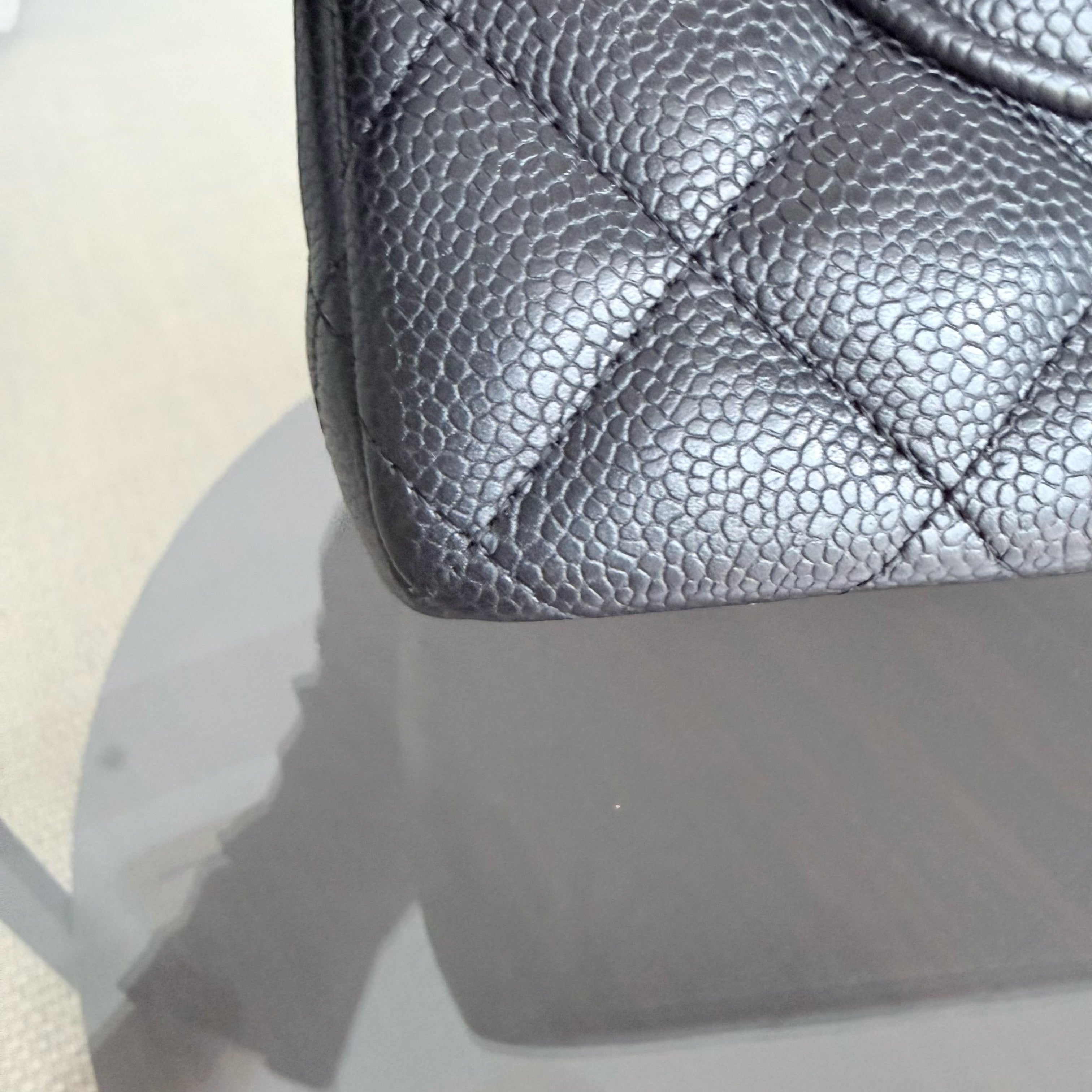 Chanel Classic Flap Jumbo - Caviar 30CM Double Flap Quilted Grained Calfskin Black Gold Hardware