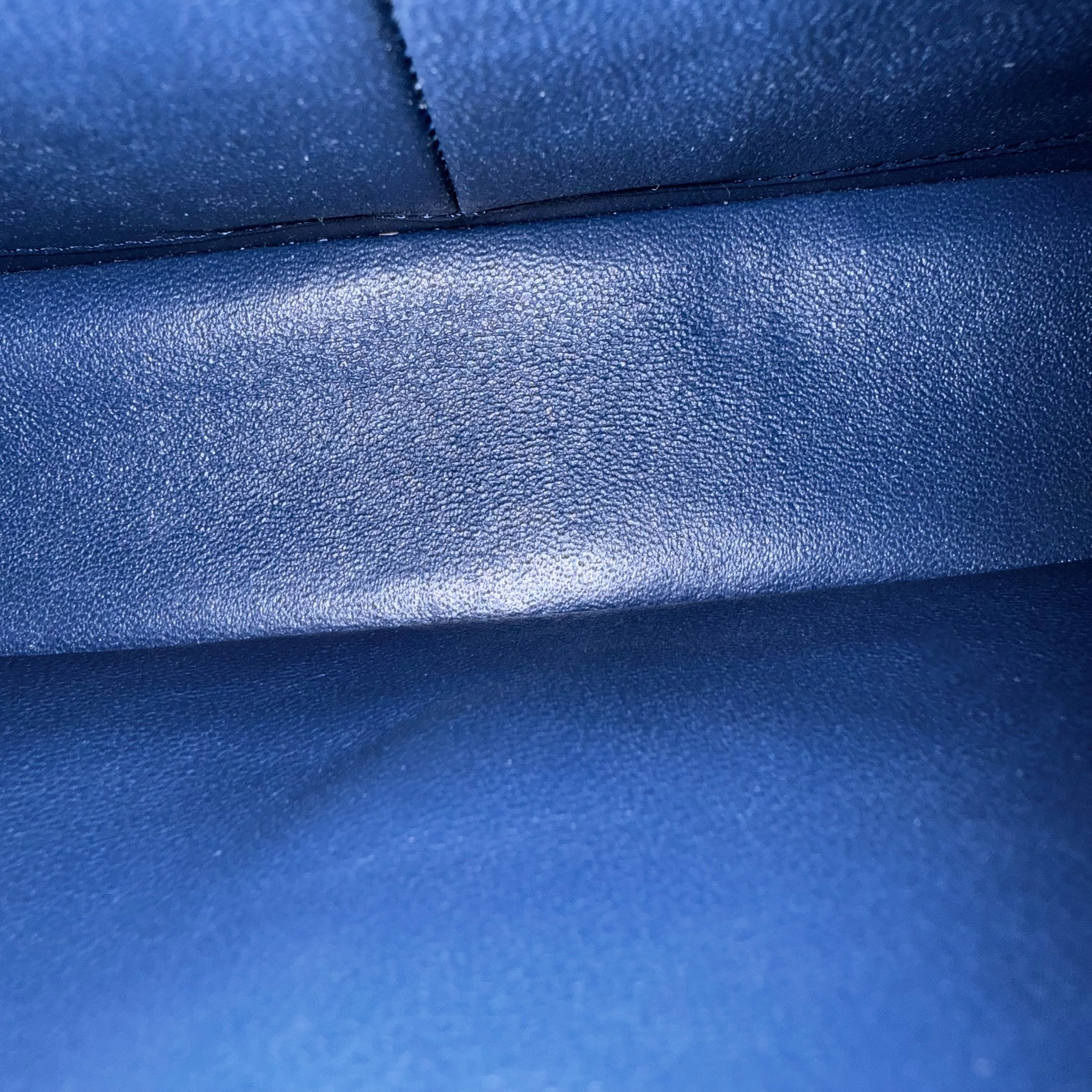 Chanel Classic Flap Small - Lambskin 23CM Dark Blue Gold Hardware Series 25