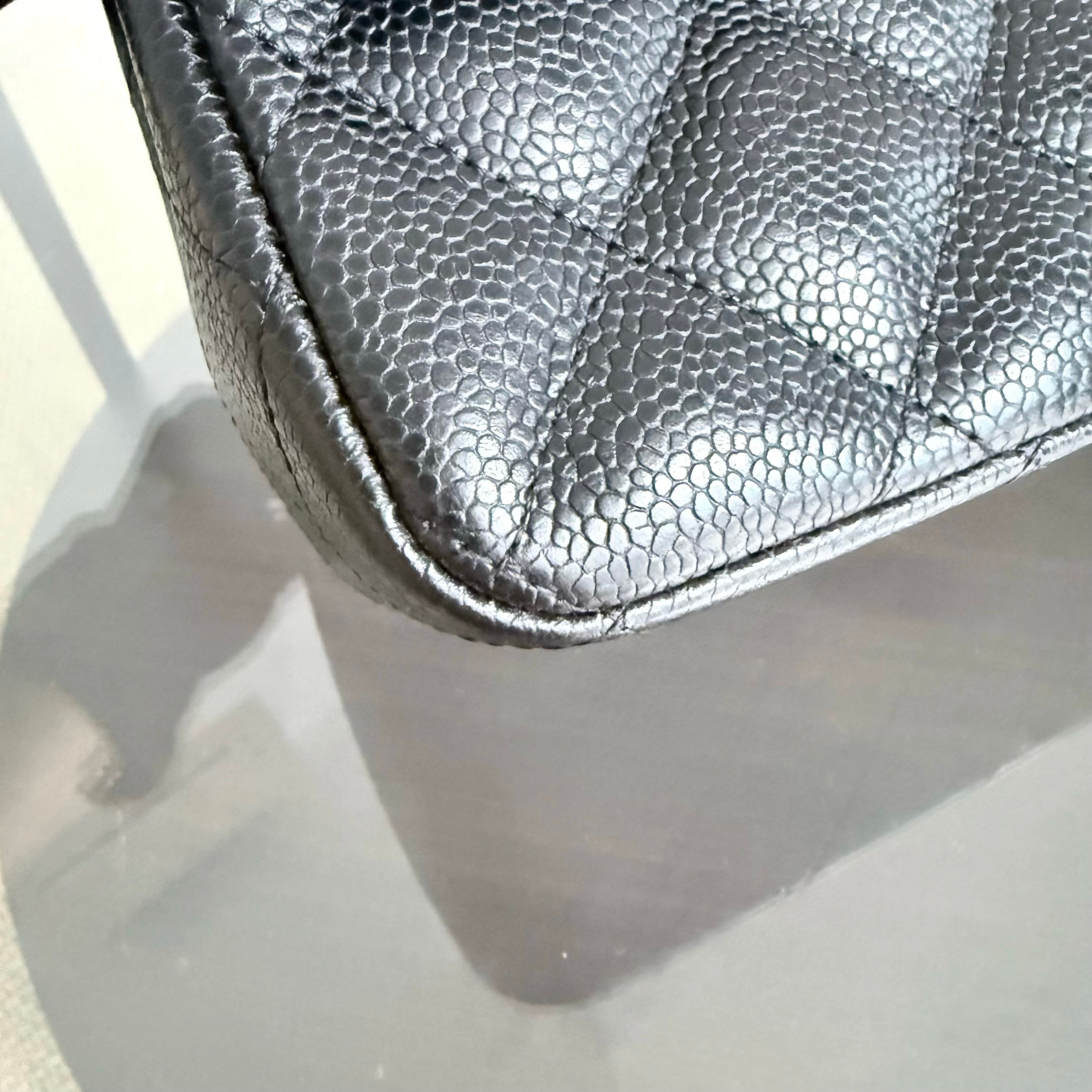 Chanel Classic Flap Jumbo - Caviar 30CM Single Flap Quilted Black Gold Hardware Series 13