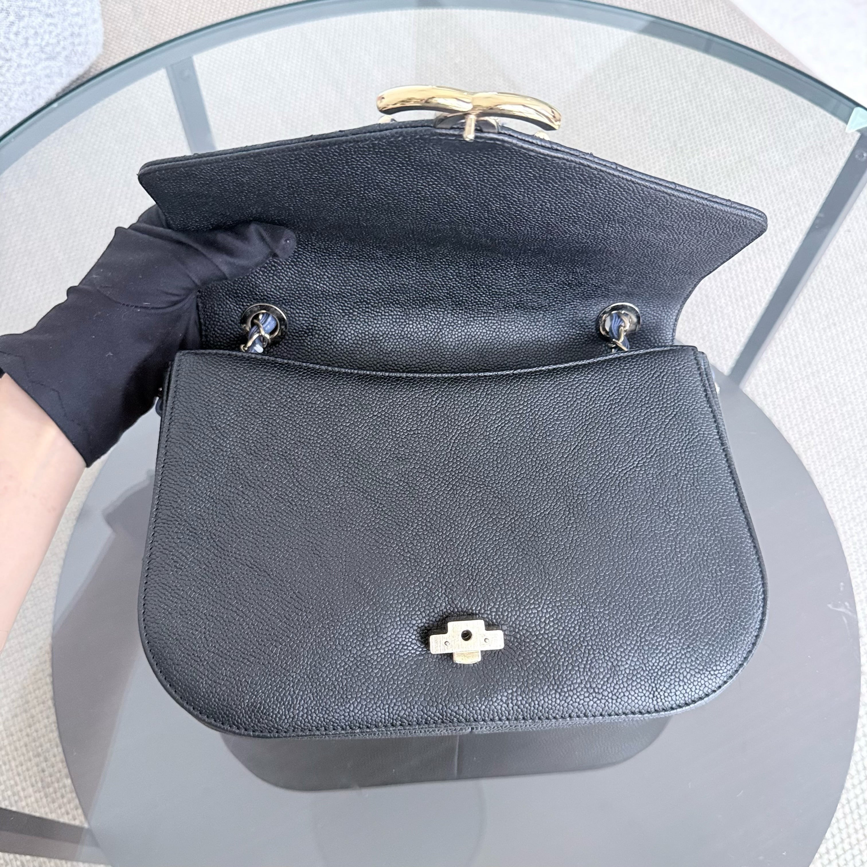 Chanel Coco Curve Cuba - Caviar Medium Black Gold Hardware