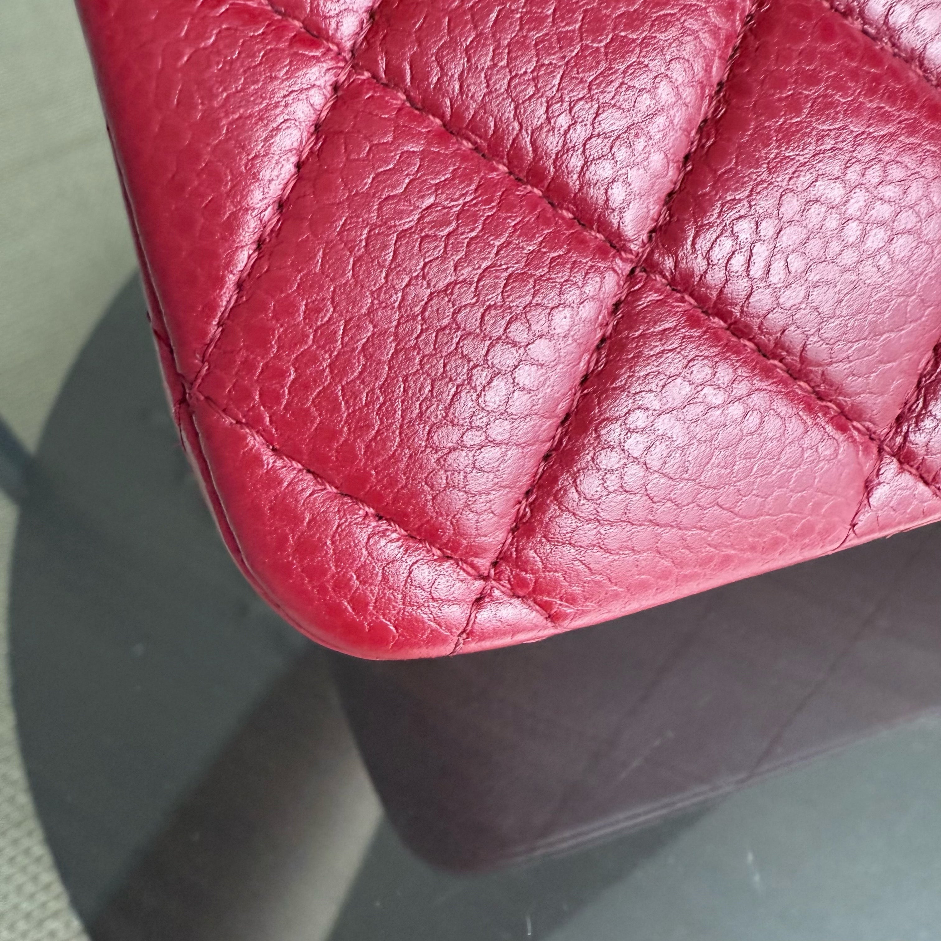 Chanel Classic Flap Medium - Caviar 25CM Quilted Grained Calfskin Red Silver Hardware Series 16