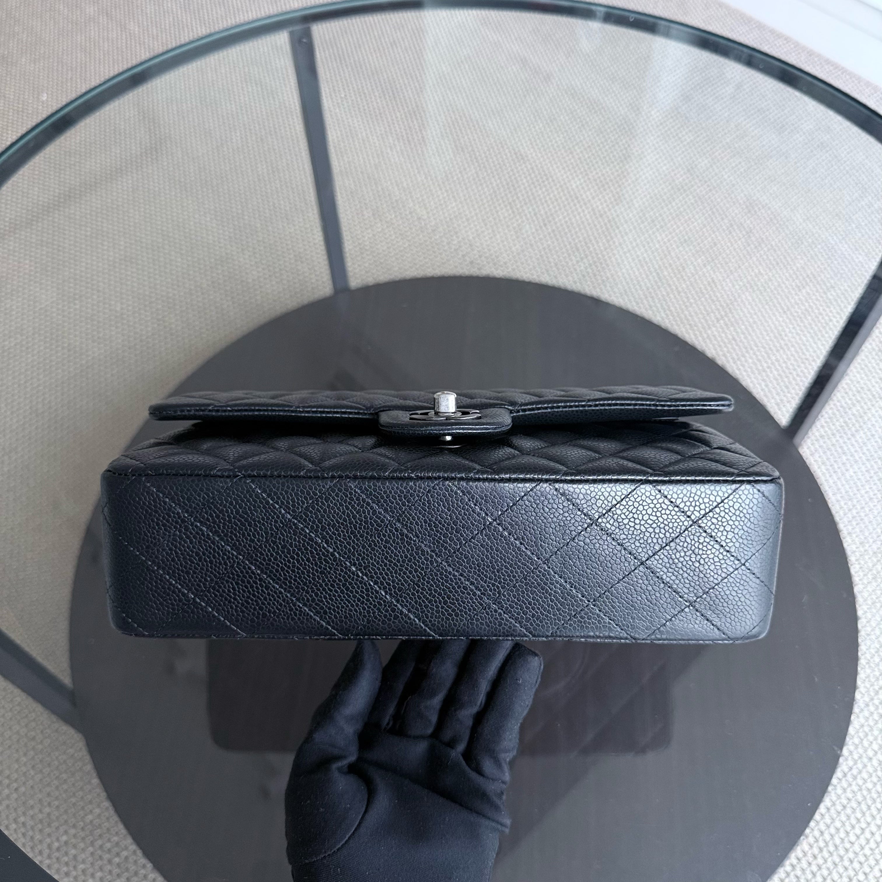Chanel Classic Flap Medium - Caviar 25CM Quilted Black Ruthenium Silver Hardware Series 21