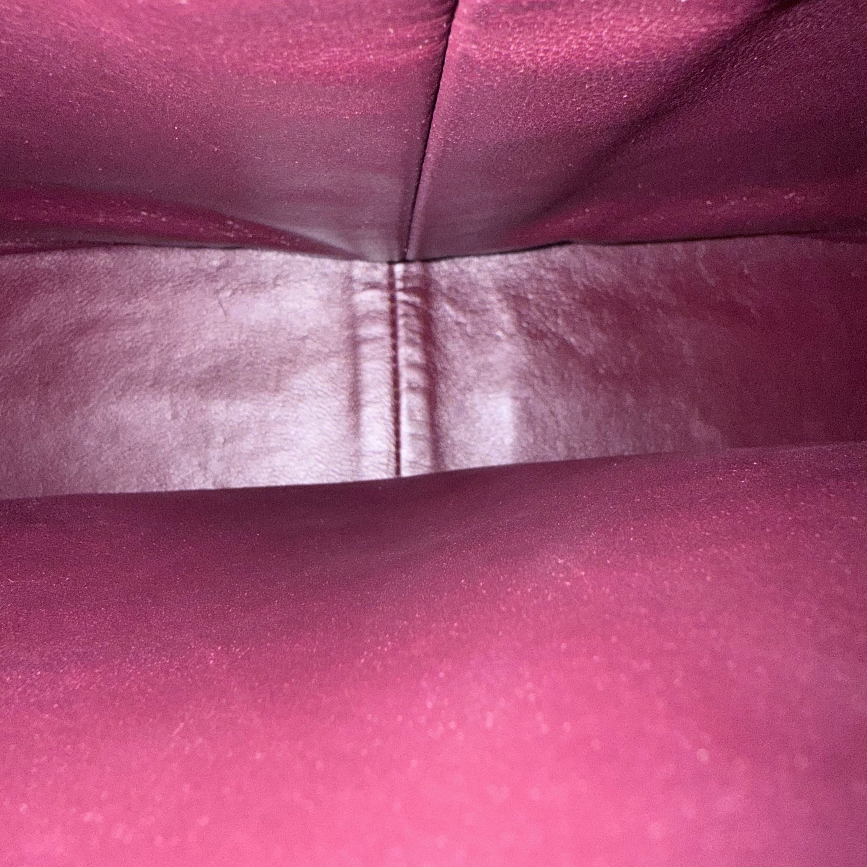 Chanel Classic Flap Maxi - Caviar Double Flap 33CM Quilted Black Gold Hardware Series 15