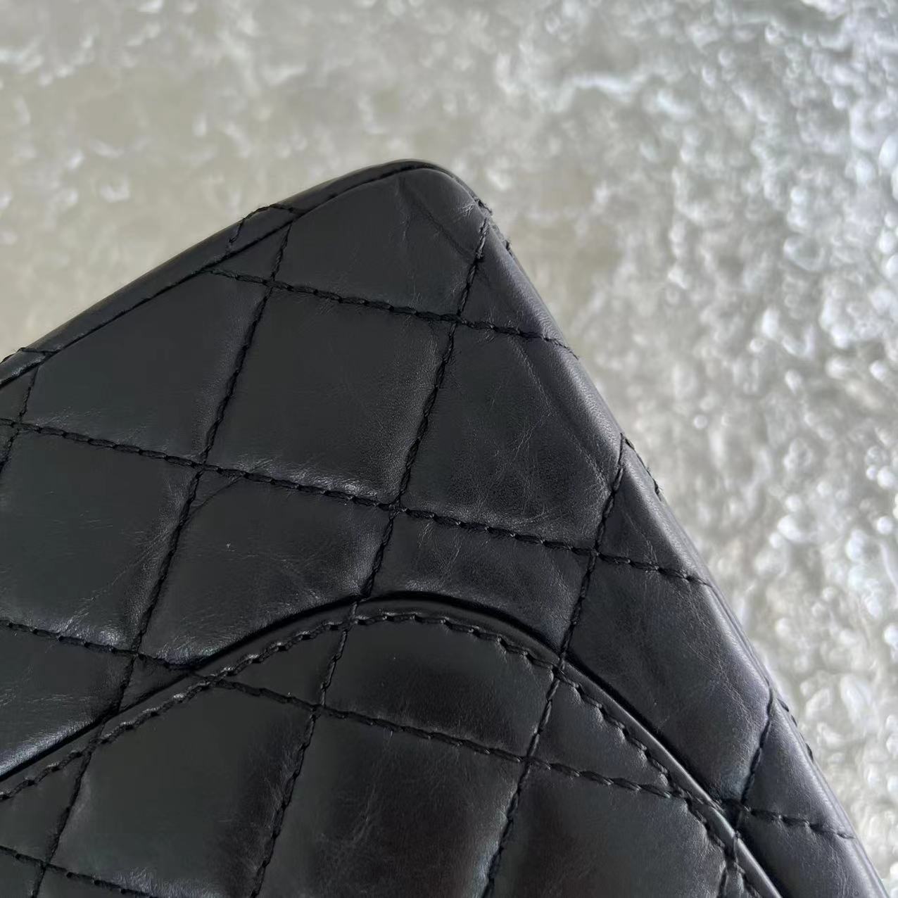 Chanel 2.55 226 Reissue 28CM Quilted Aged Calfskin Black Golden Hardware