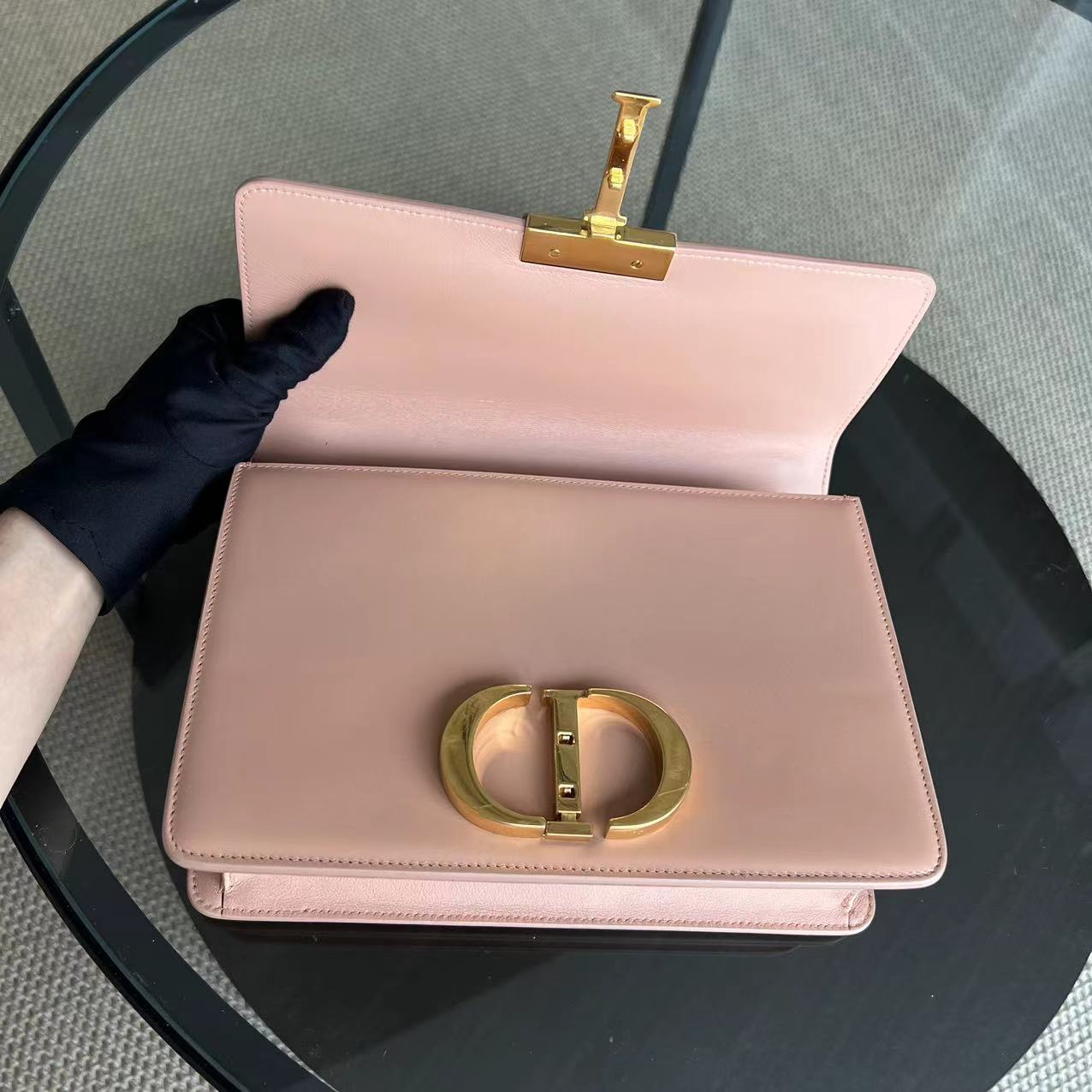 Dior 30 Montaigne Medium - Smooth Calfskin Nude Beige Golden Hardware