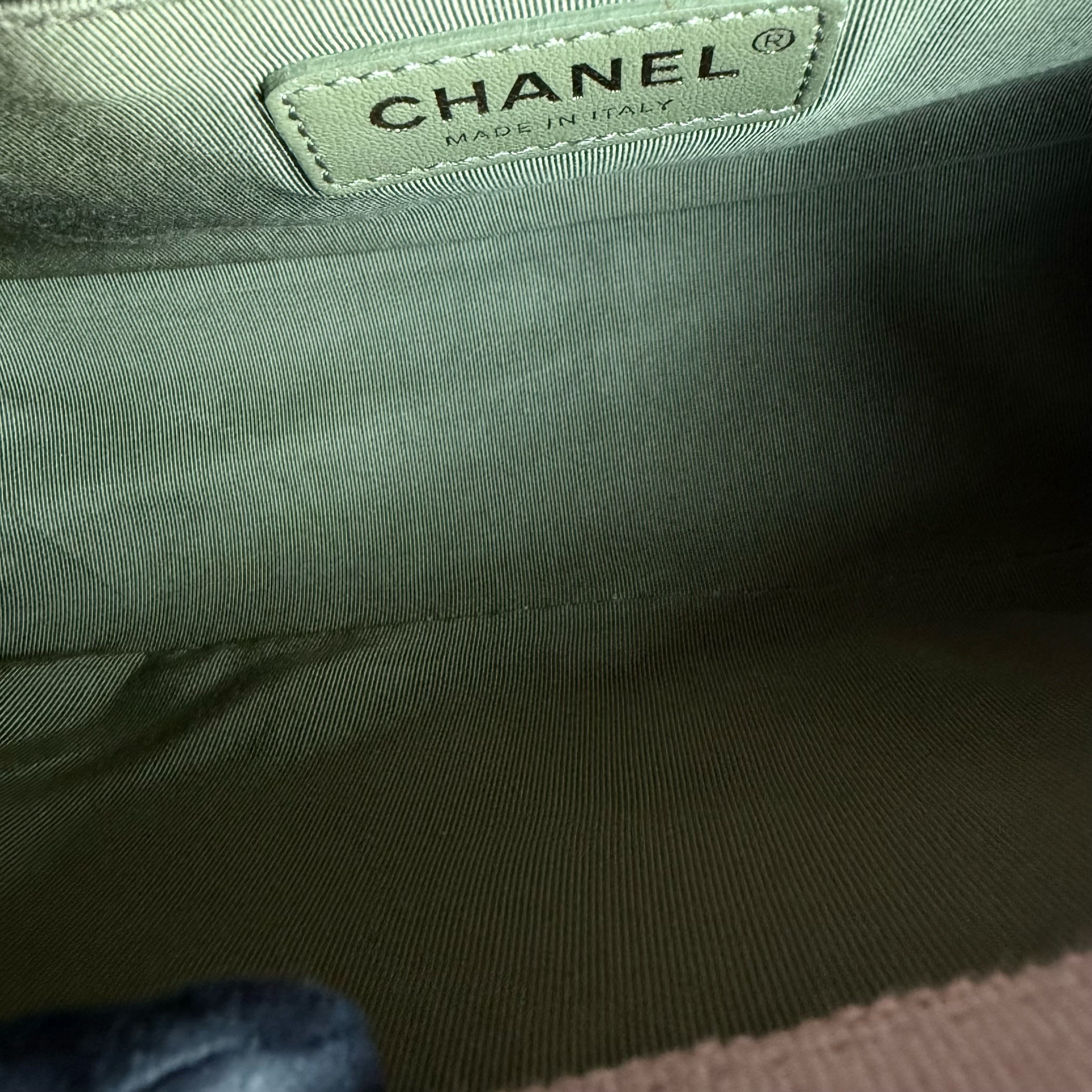Chanel Boy Medium - 25CM Quilted Calfskin Burgundy Red Gold Hardware Series 23