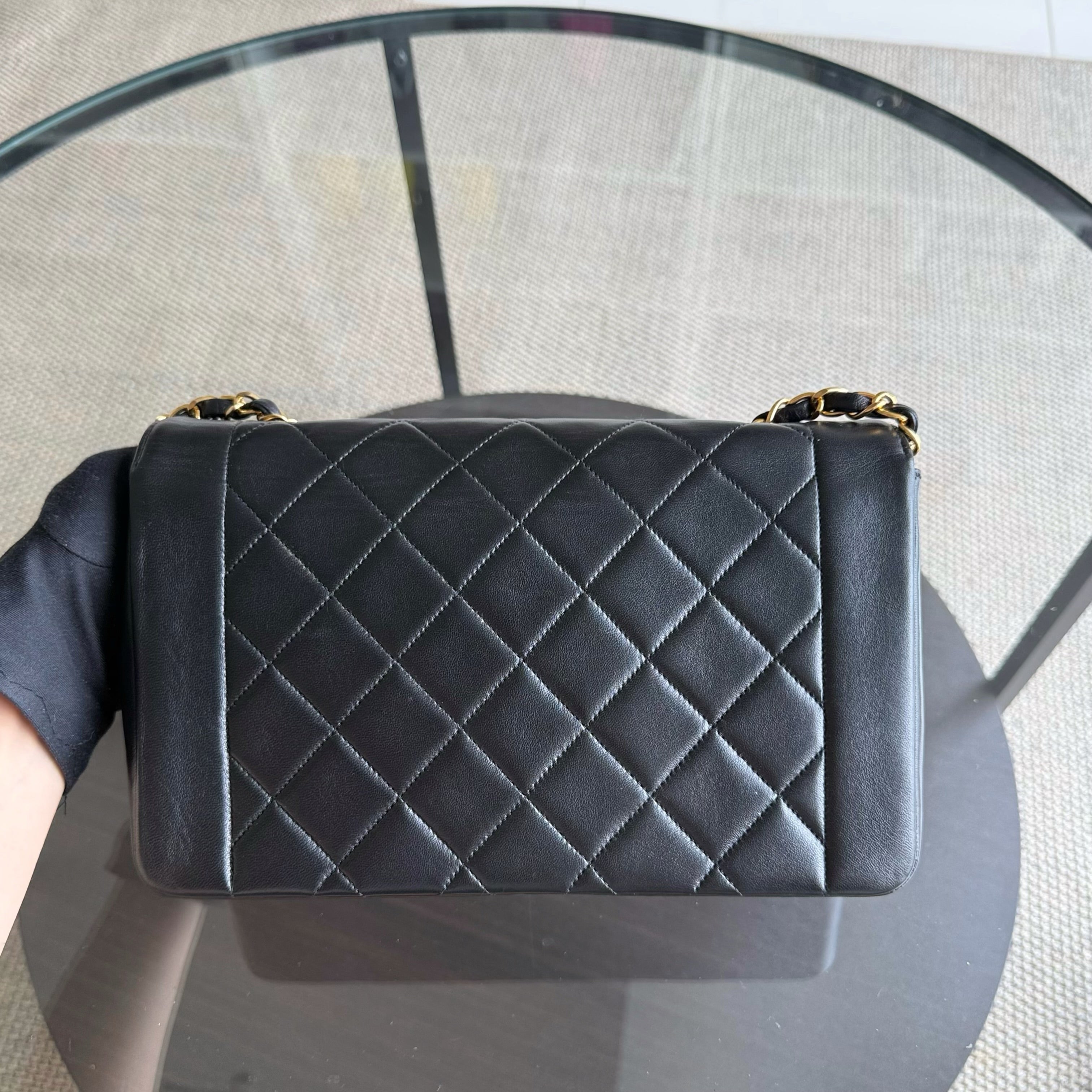 Chanel Diana Medium Vintage - Quilted Lambskin Black Gold Hardware Series 2