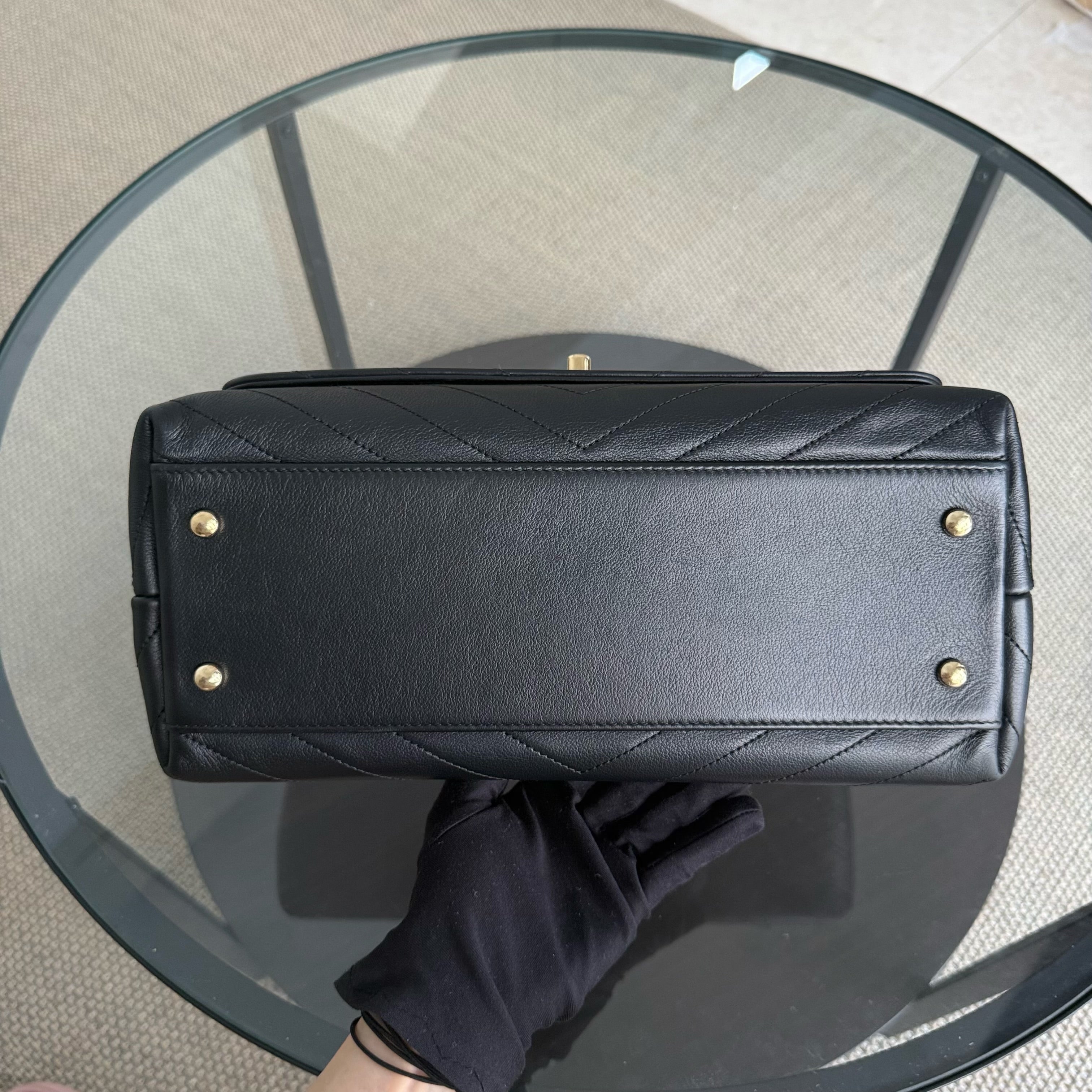 Chanel Handle Large - Caviar Quilted Black Gold Hardware Series 25