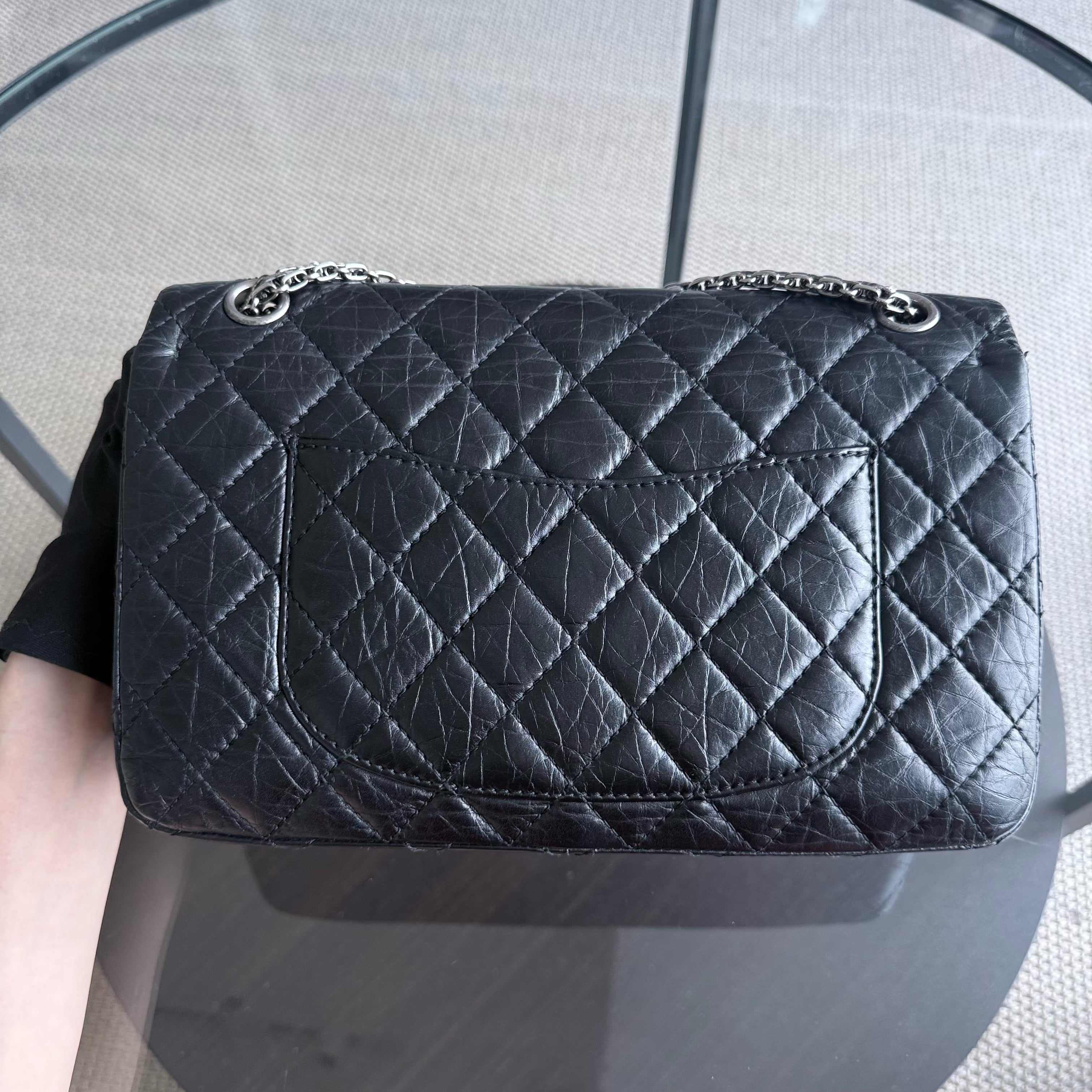 Chanel 2.55 Reissue 226 - Quilted Aged Calfskin 28CM Black Ruthenium Silver Hardware Series 13
