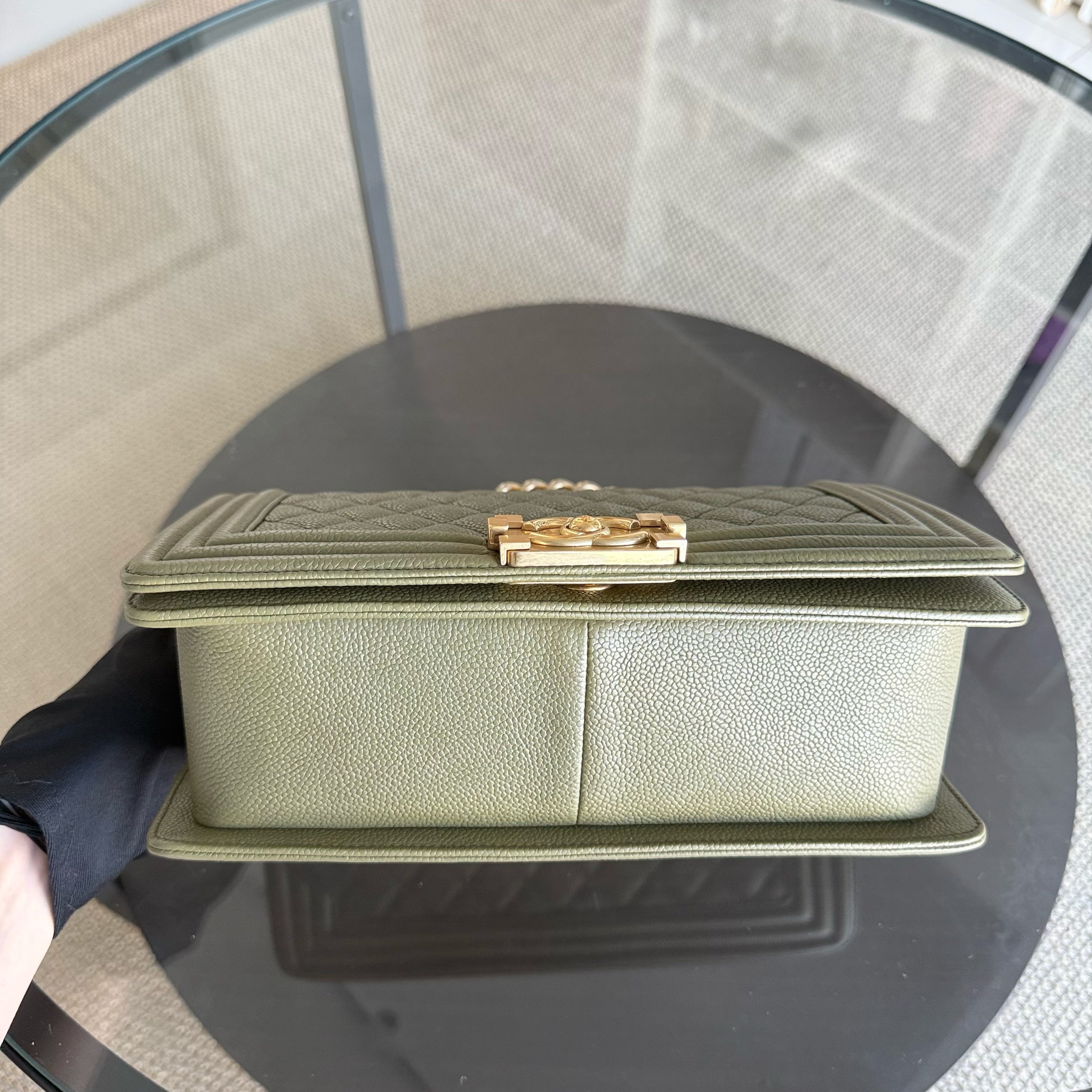 Chanel Boy Medium - Caviar 25CM Quilted Green Gold Hardware Series 23