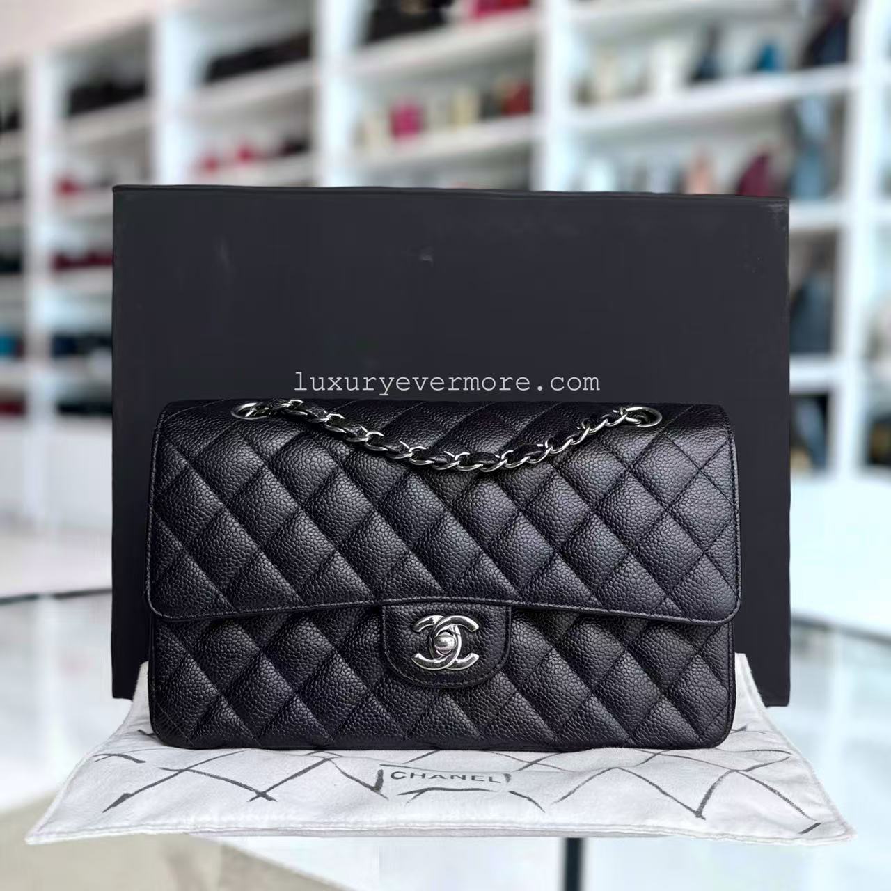 Chanel Classic Flap Medium - Caviar Quilted 25CM Black Silver Hardware Series 18