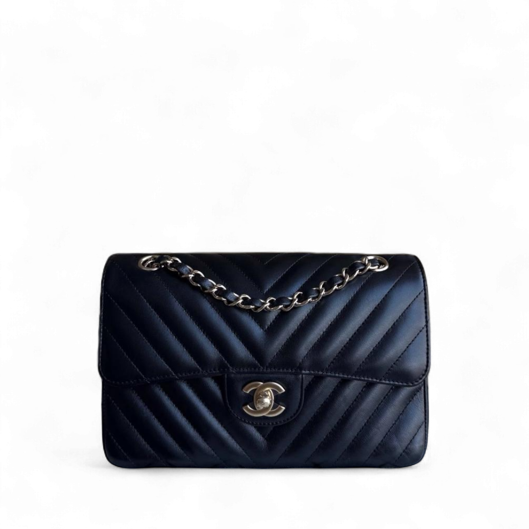 Chanel Classic Flap Small - 23CM Chevron Lambskin Black Gold Hardware Series 26