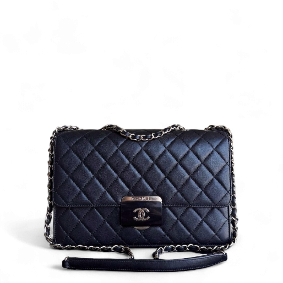 Chanel Beauty Lock Flap - Quilted Calfskin Black Gold Hardware Series 22