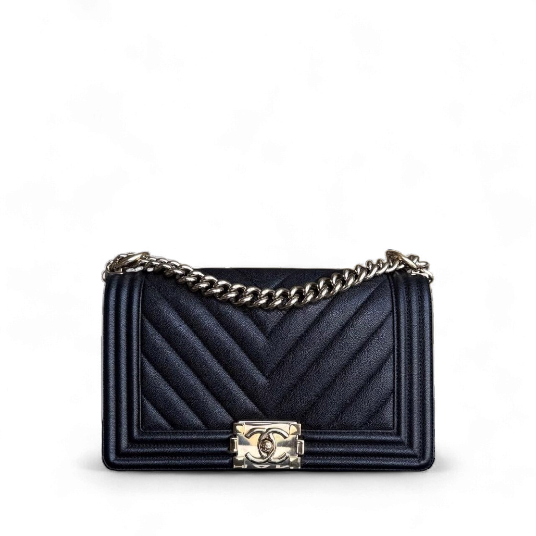 Chanel Boy Medium - Caviar 25CM Grained Calfskin Chevron Black Gold Hardware Series 30
