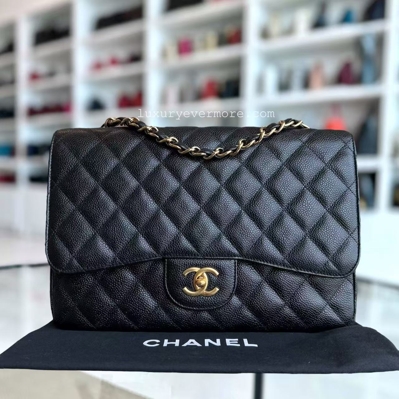 Chanel Classic Flap Jumbo - Caivar 30CM Quilted Black Gold Hardware Series 13