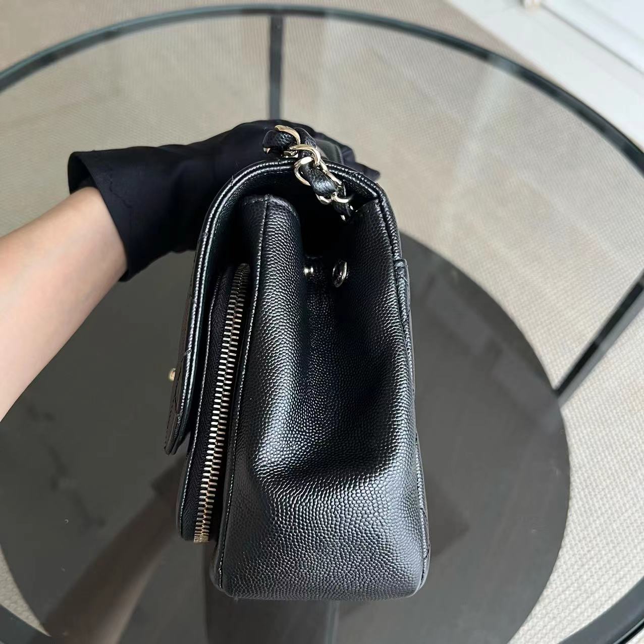 *Full Set with Receipt* Chanel Business Affinity - Medium Caviar Quilted Calfskin Black Gold Hardware Series 26