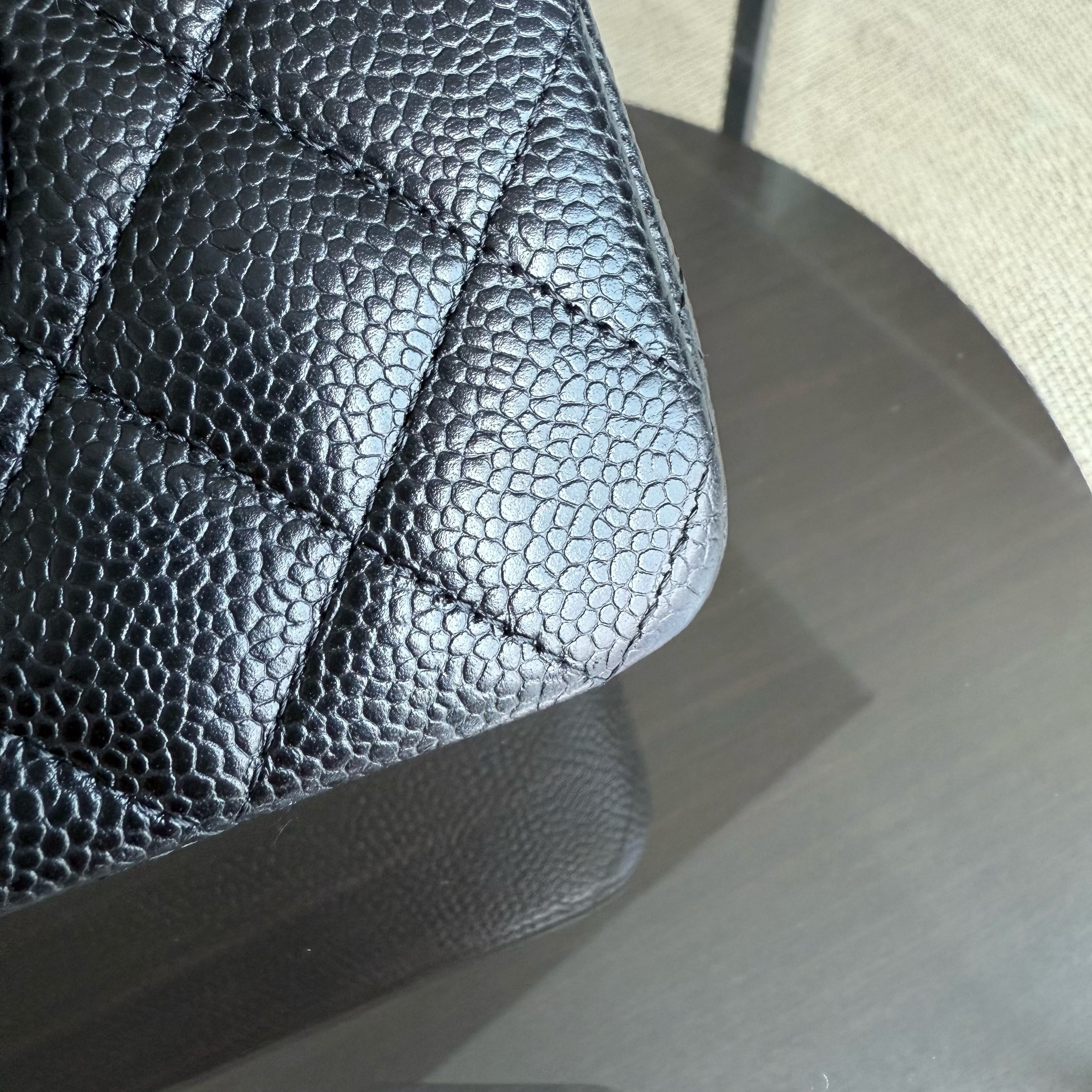 Chanel Classic Flap Medium - Caviar 25CM Quilted Black Gold Hardware Series 19
