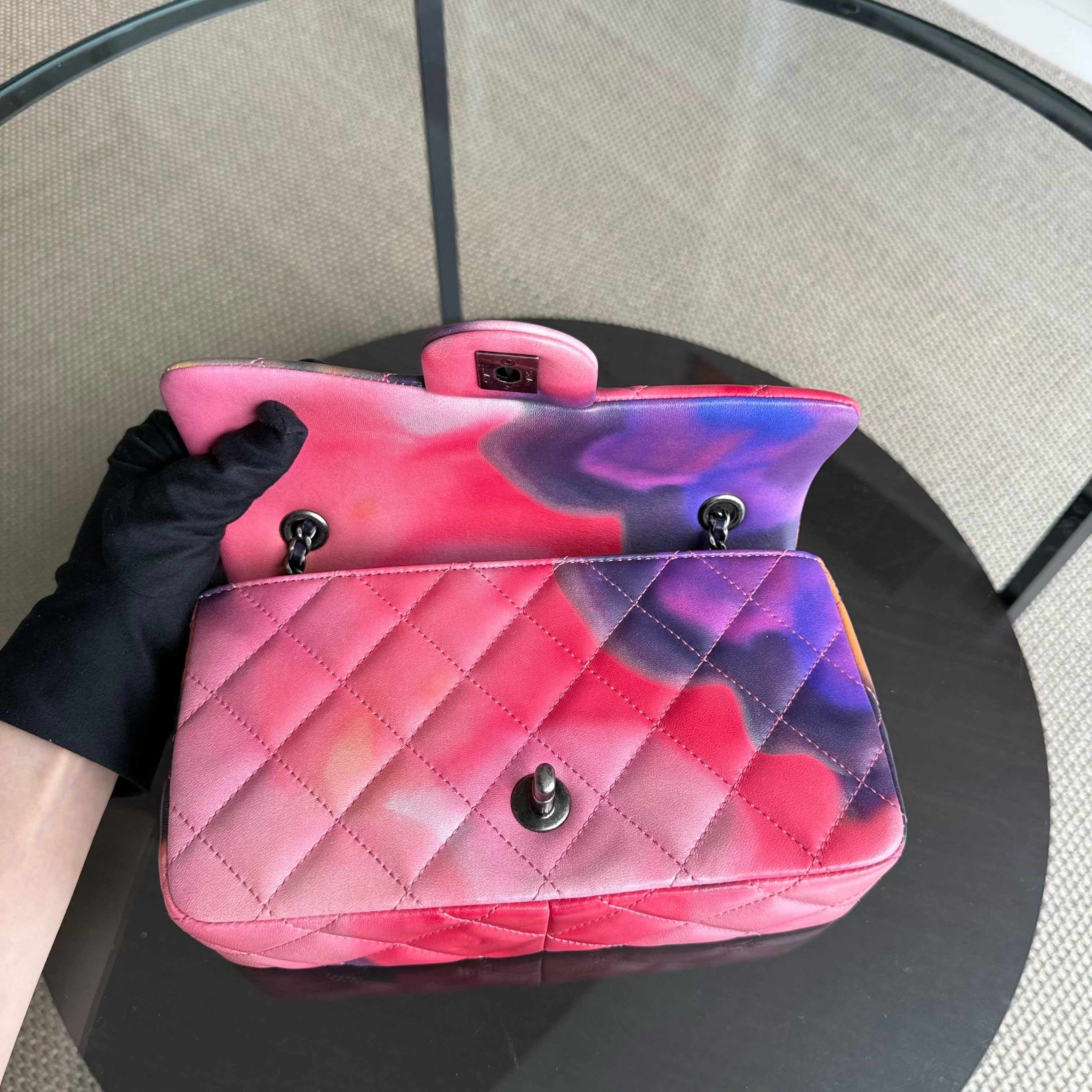 Chanel Classic Flap Seasonal - Small 22CM Flower Power Flap Ruthenium Silver Hardware Series 21