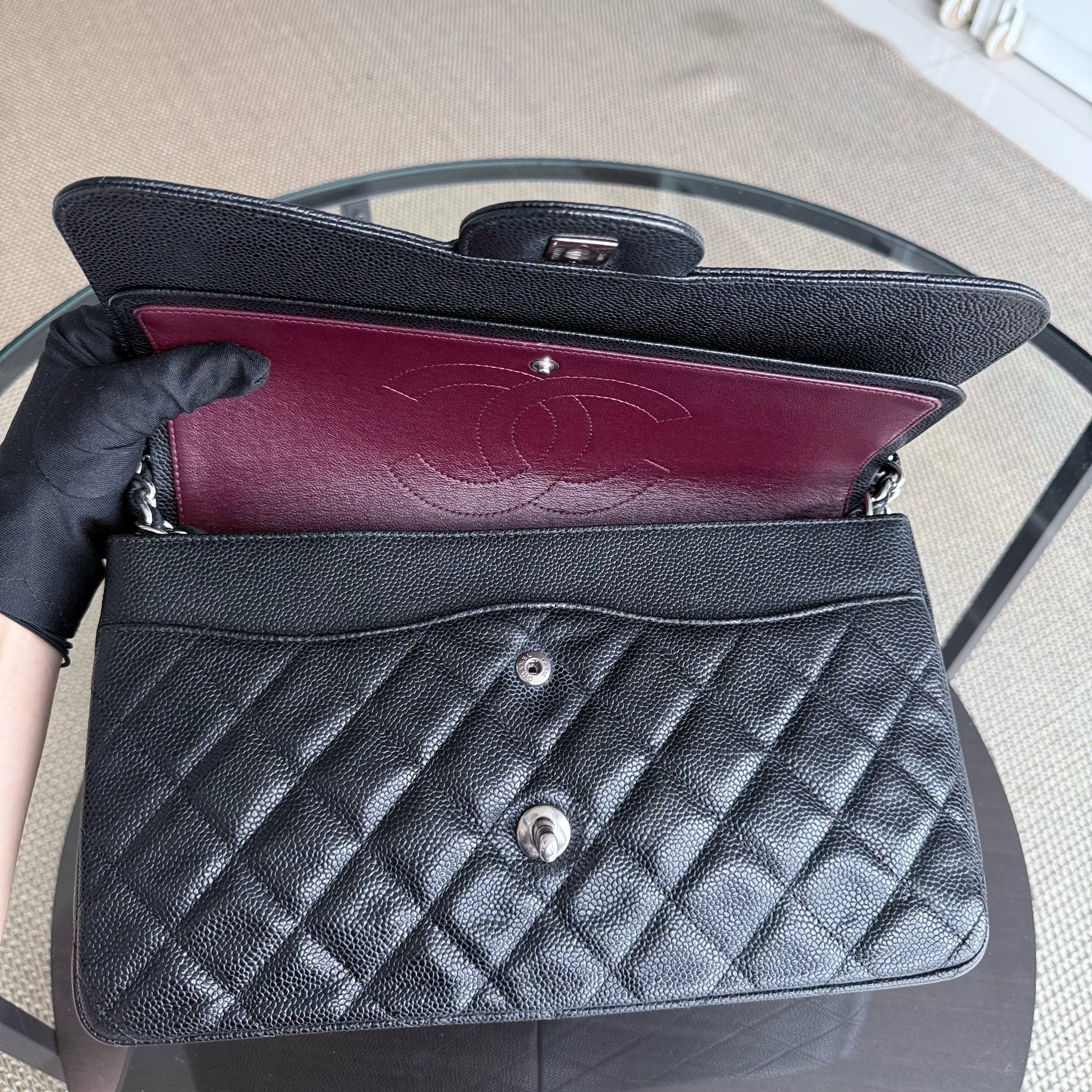 Chanel Classic Flap Jumbo - Double Flap Caviar 30CM Quilted Black Silver Hardware Series 16
