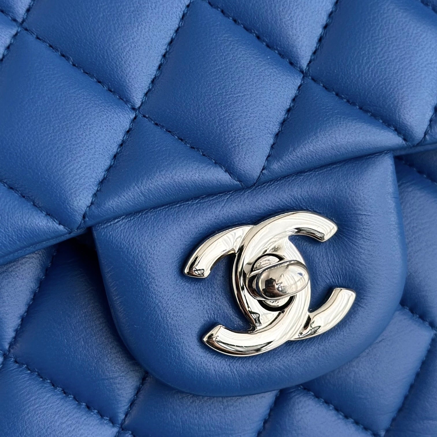 Chanel Classic Flap Medium - 25CM Quilted Lambskin Blue Silver Hardware Series 22
