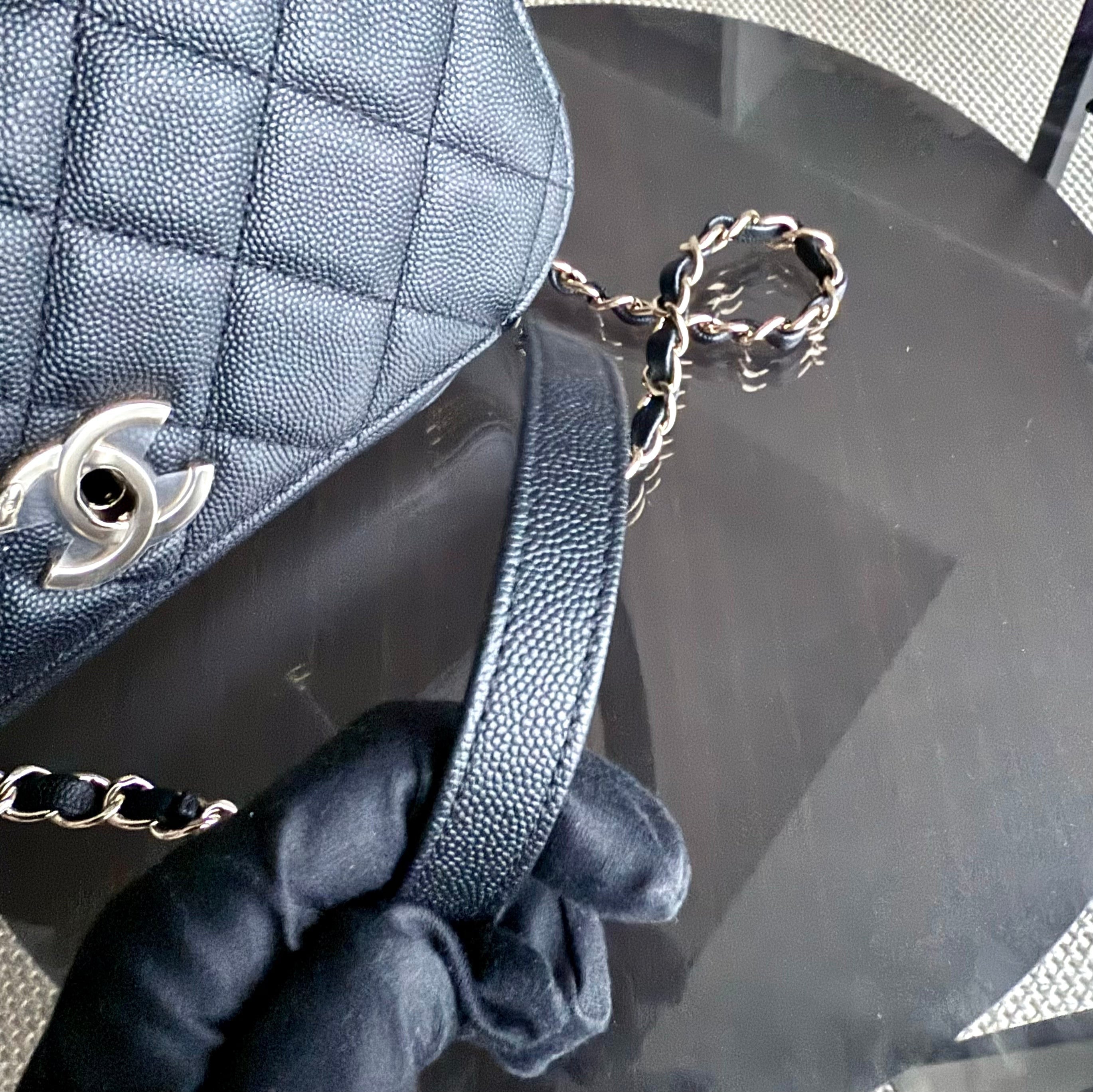 Chanel Business Affinity Medium - Caviar Quilted Grained Clafskin Black Gold Hardware