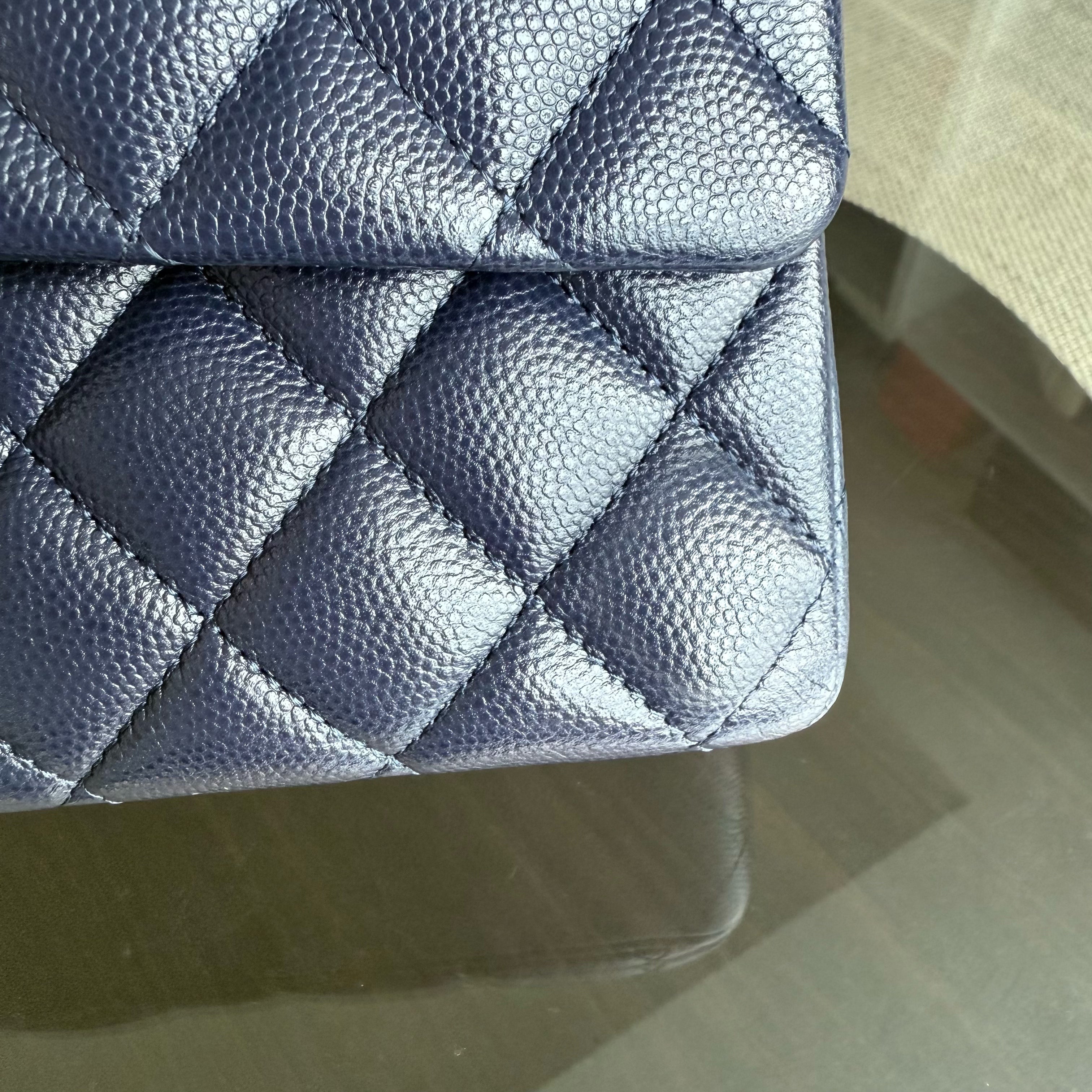Chanel Classic Flap Medium - Caviar 25CM Quilted Grained Calfskin Dark Navy Blue Gold Hardware Series 31