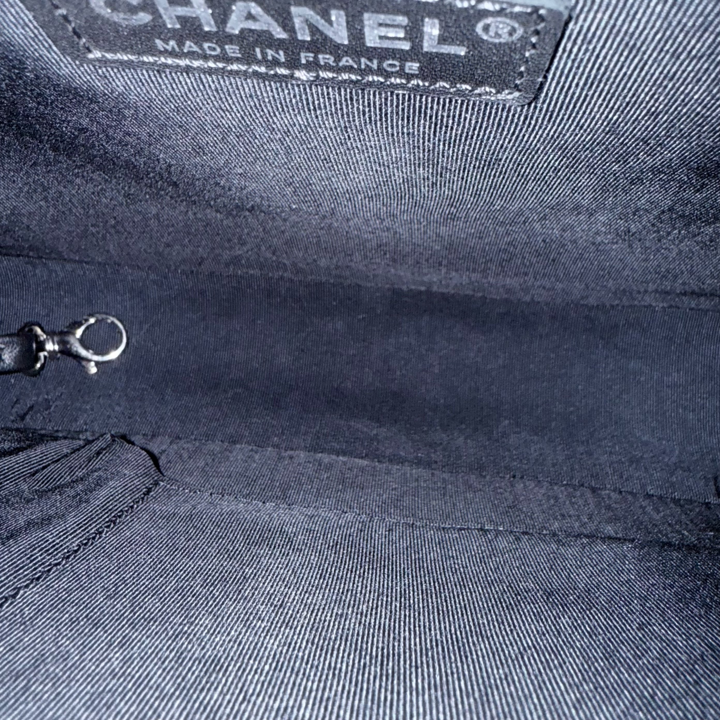 Chanel Boy Large - Caviar Quilted Grained Calfskin Black Silver Hardware Series 17