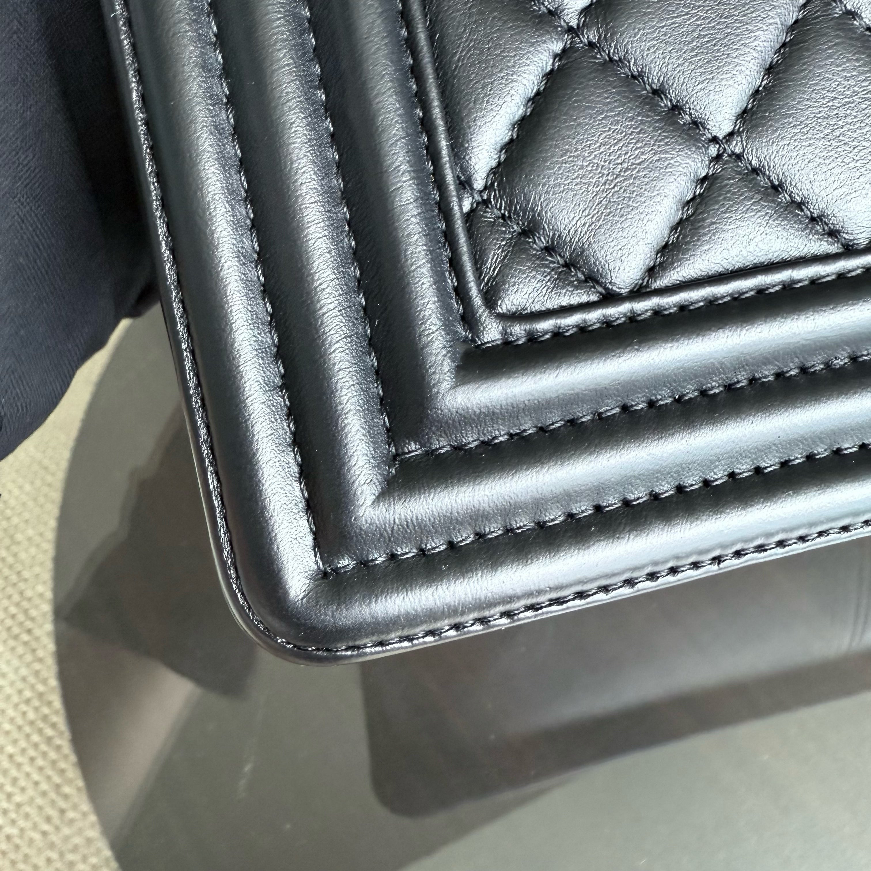 Chanel Boy Medium - 25CM Quilted Lambskin Black Gold Hardware Series 18