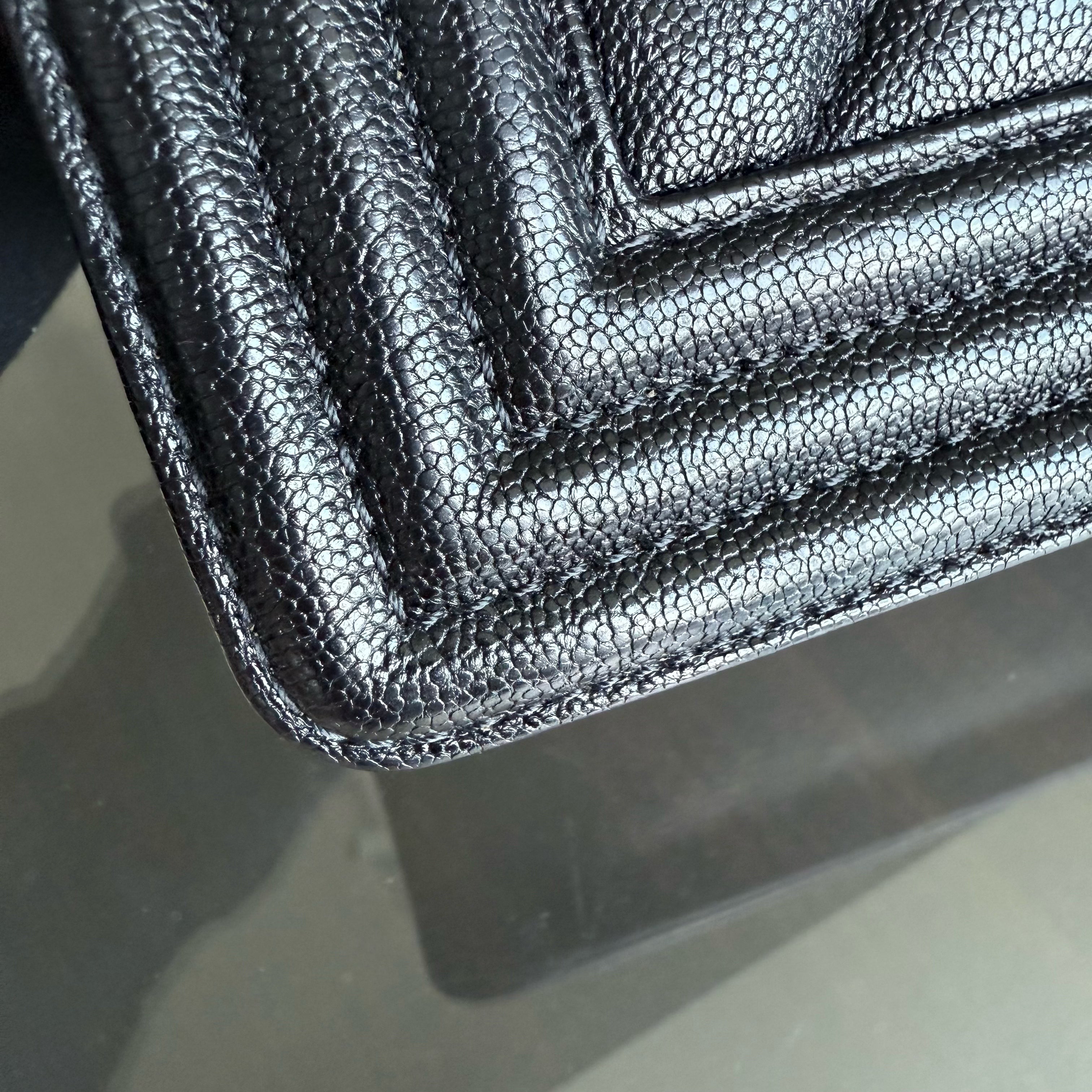 Chanel Boy Small - Caviar 20CM Quilted Grained Calfskin Black Gold Hardware Series 28