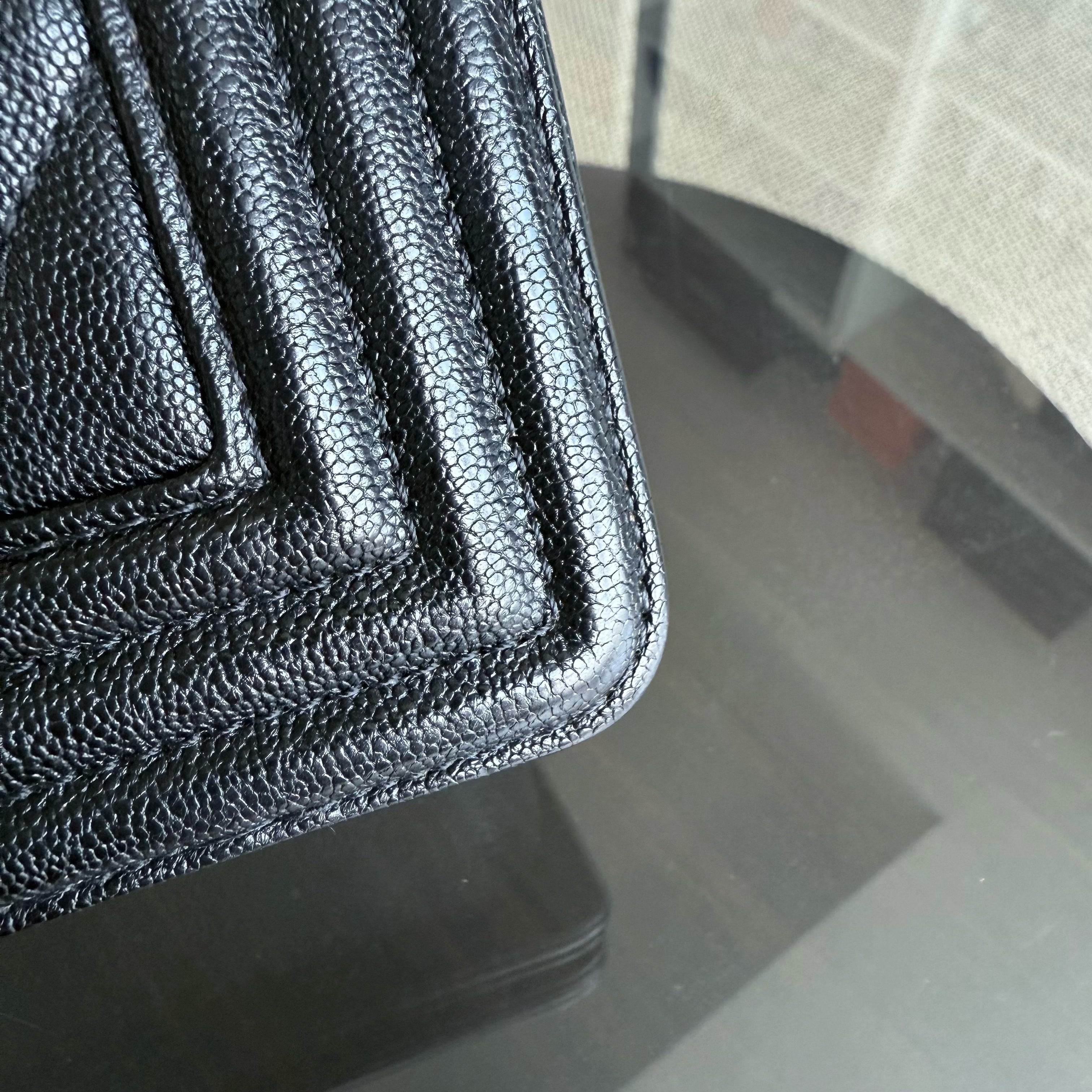 Chanel Boy Small - Caviar 20CM Quilted Grained Calfskin Black Gold Hardware Series 28
