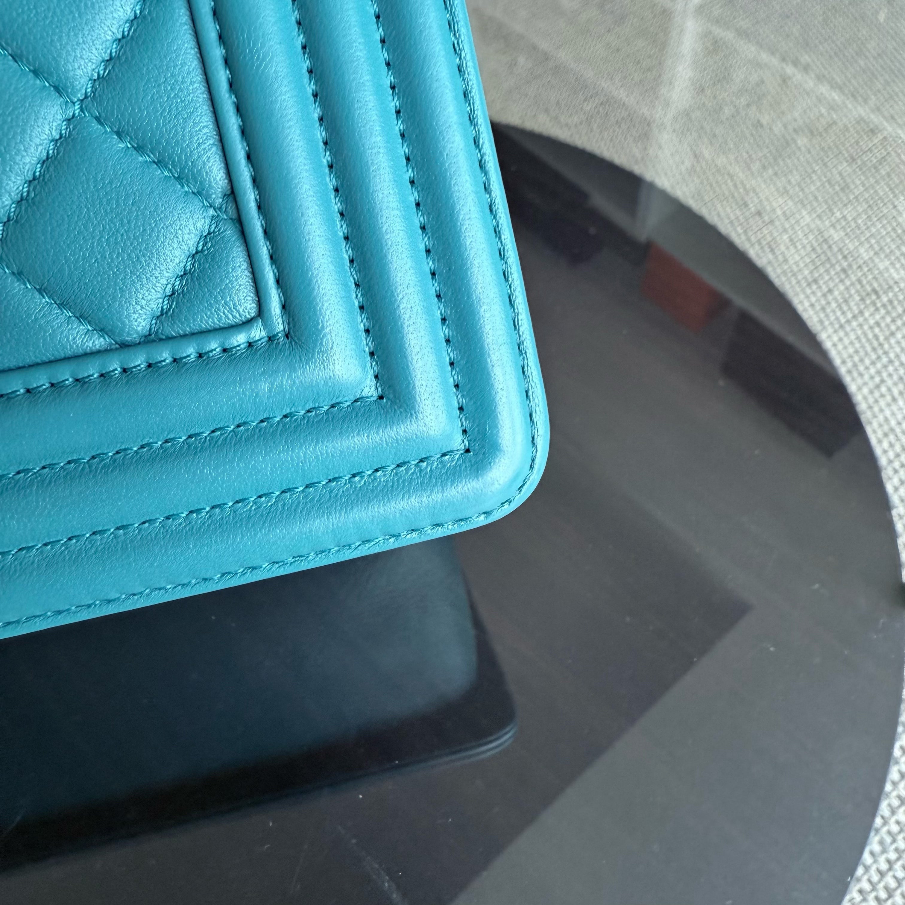 Chanel Boy Medium - 25CM Quilted Lambskin Blue Ruthenium Silver Hardware Series 19
