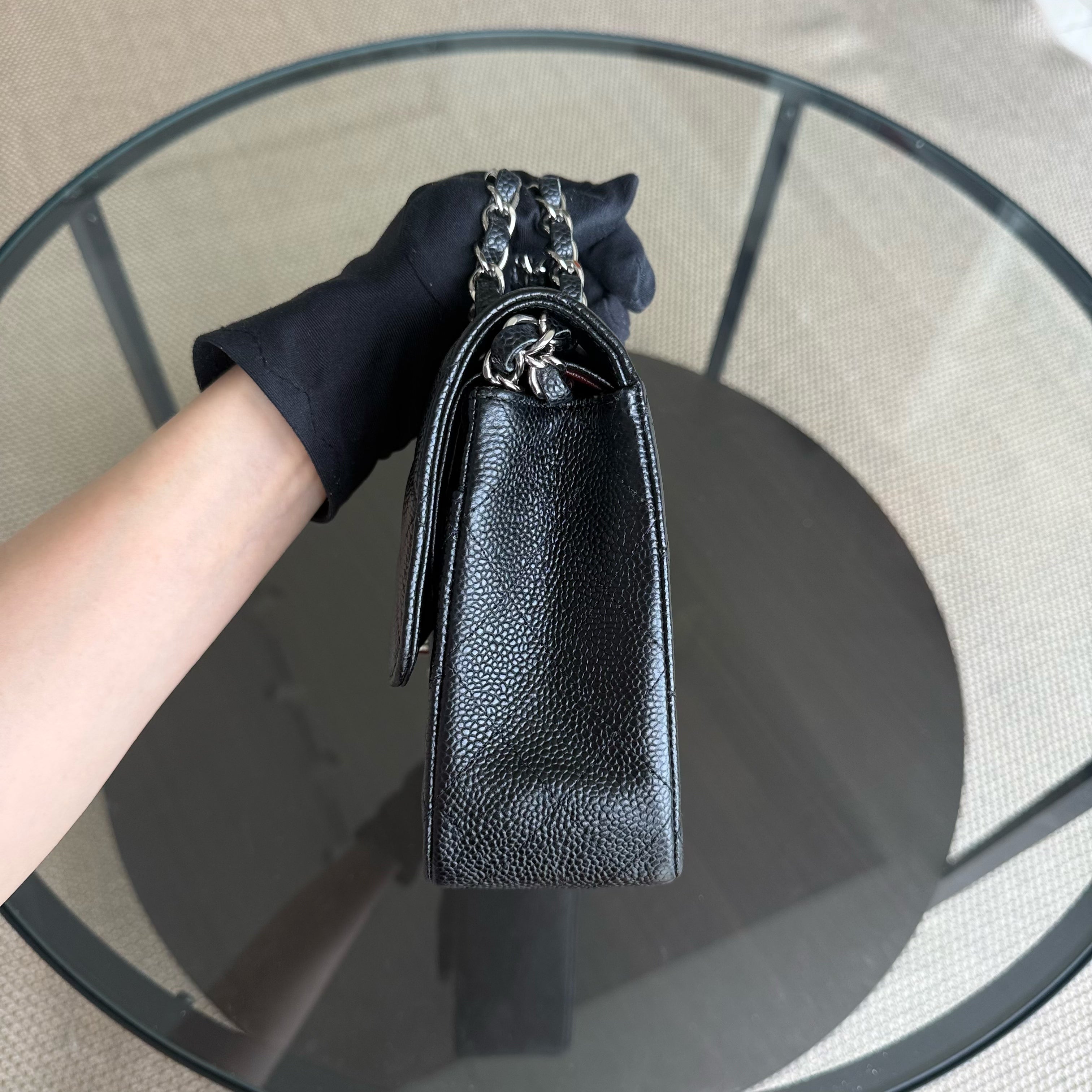Chanel Classic Flap Medium - Caviar 25CM Quilted Grained Calfskin Black Silver Hardware Series 21