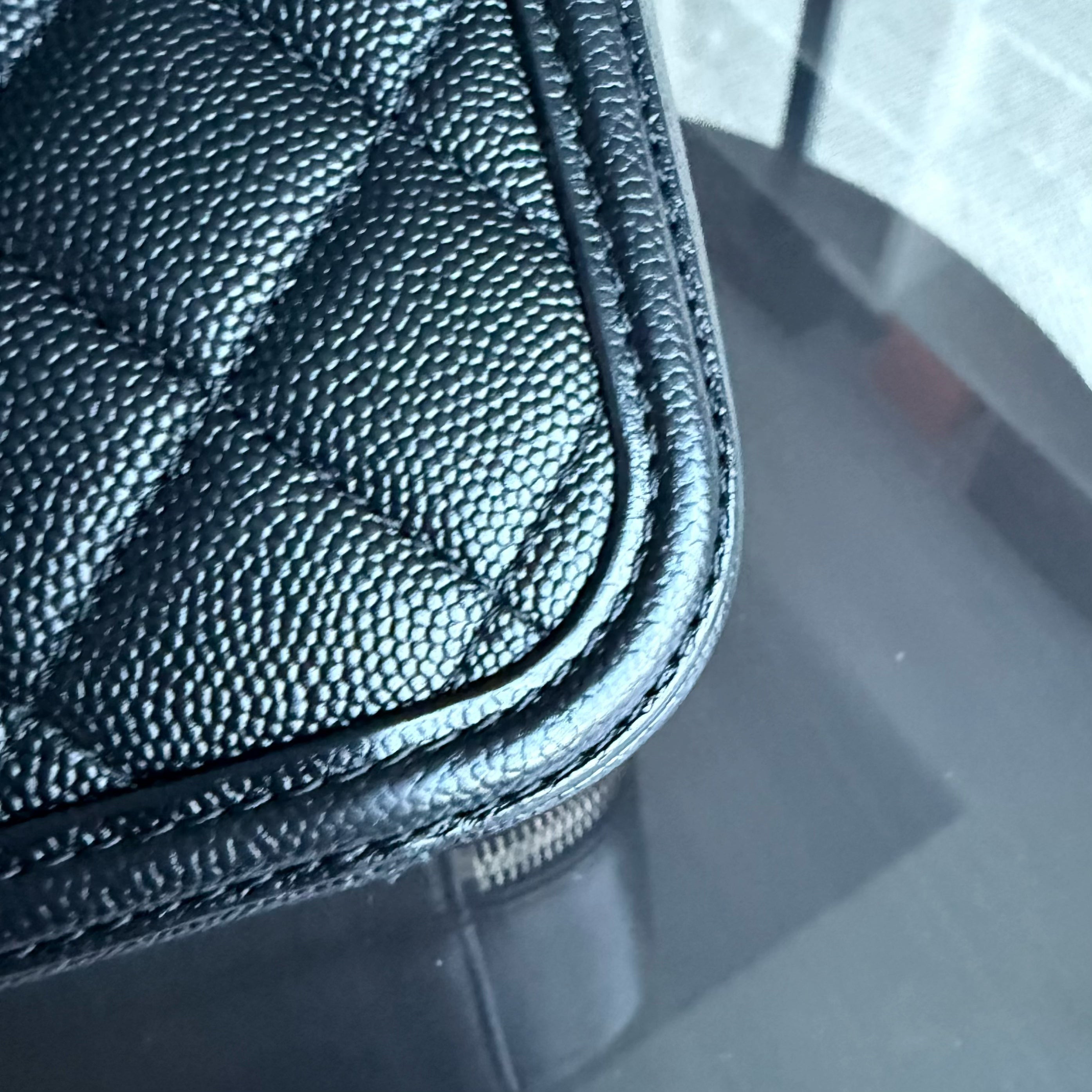 Chanel Filigree Vanity Case Medium - Caviar Quilted Grained Calfskin Black Gold Hardware Series 27