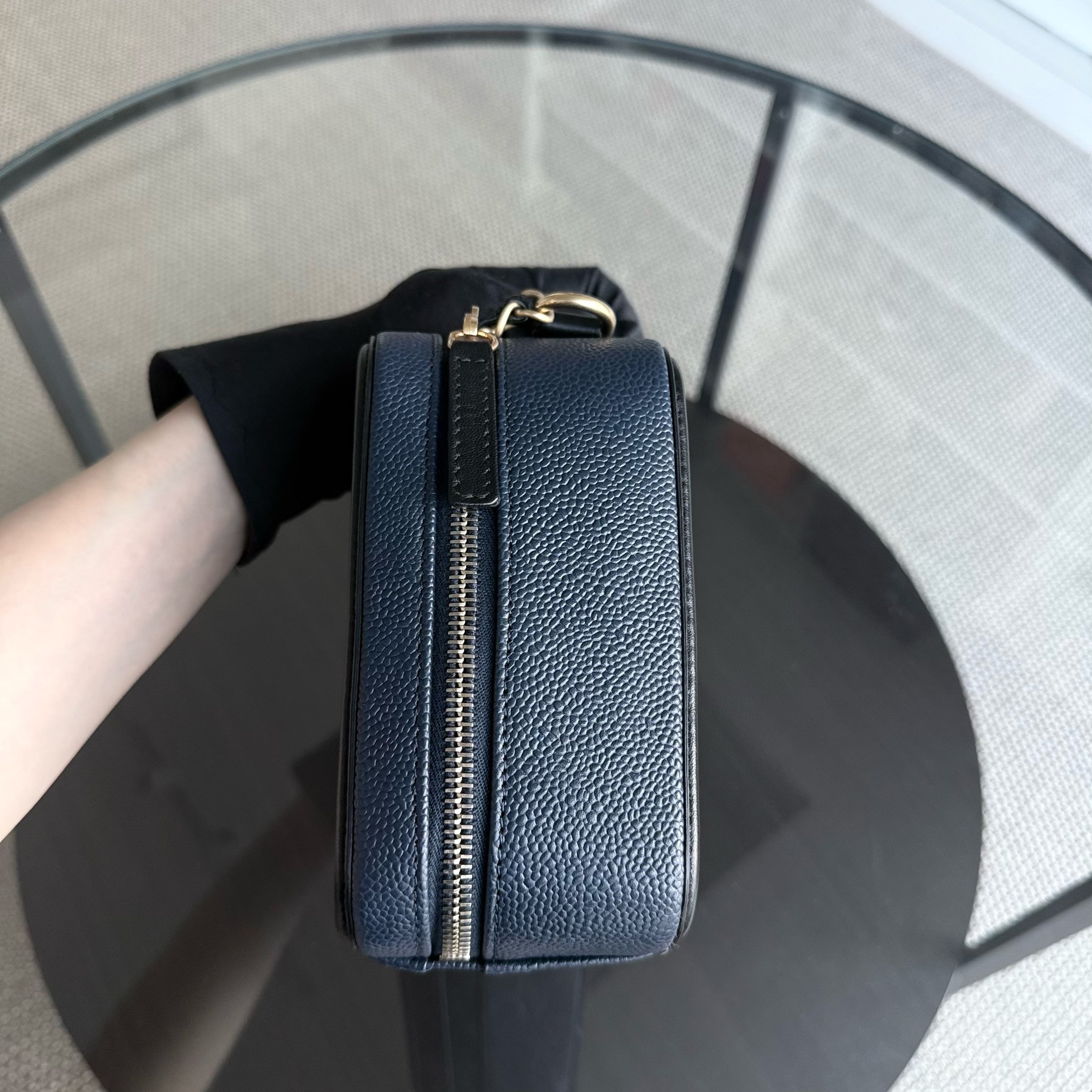 Chanel Filigree Vanity Case Medium - Caviar 21CM Grained Calfskin Dark Navy Blue Gold Hardware Series 23