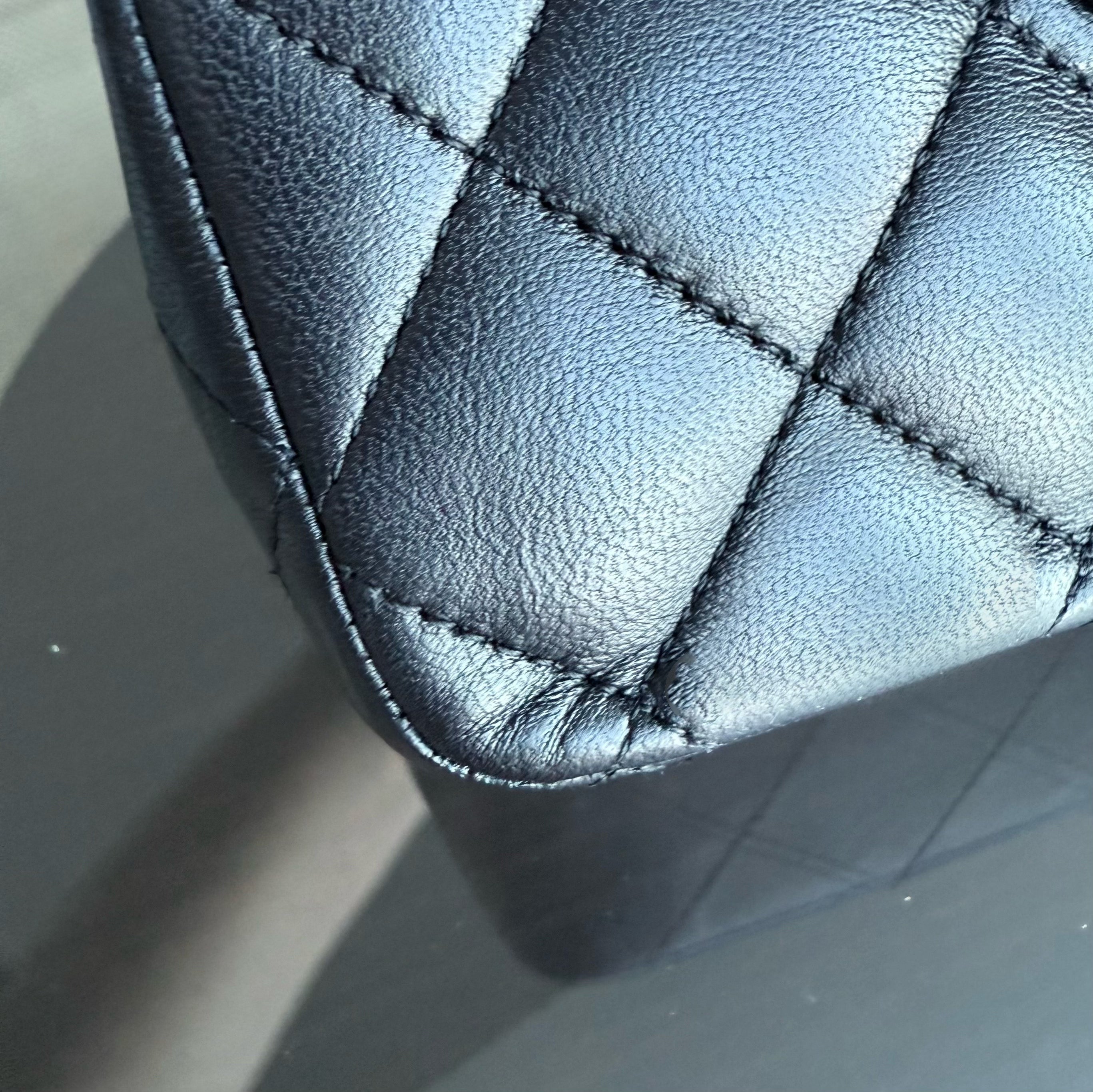 Chanel Classic Flap Medium - 25CM Quilted Lambskin Black Gold Hardware Series 14