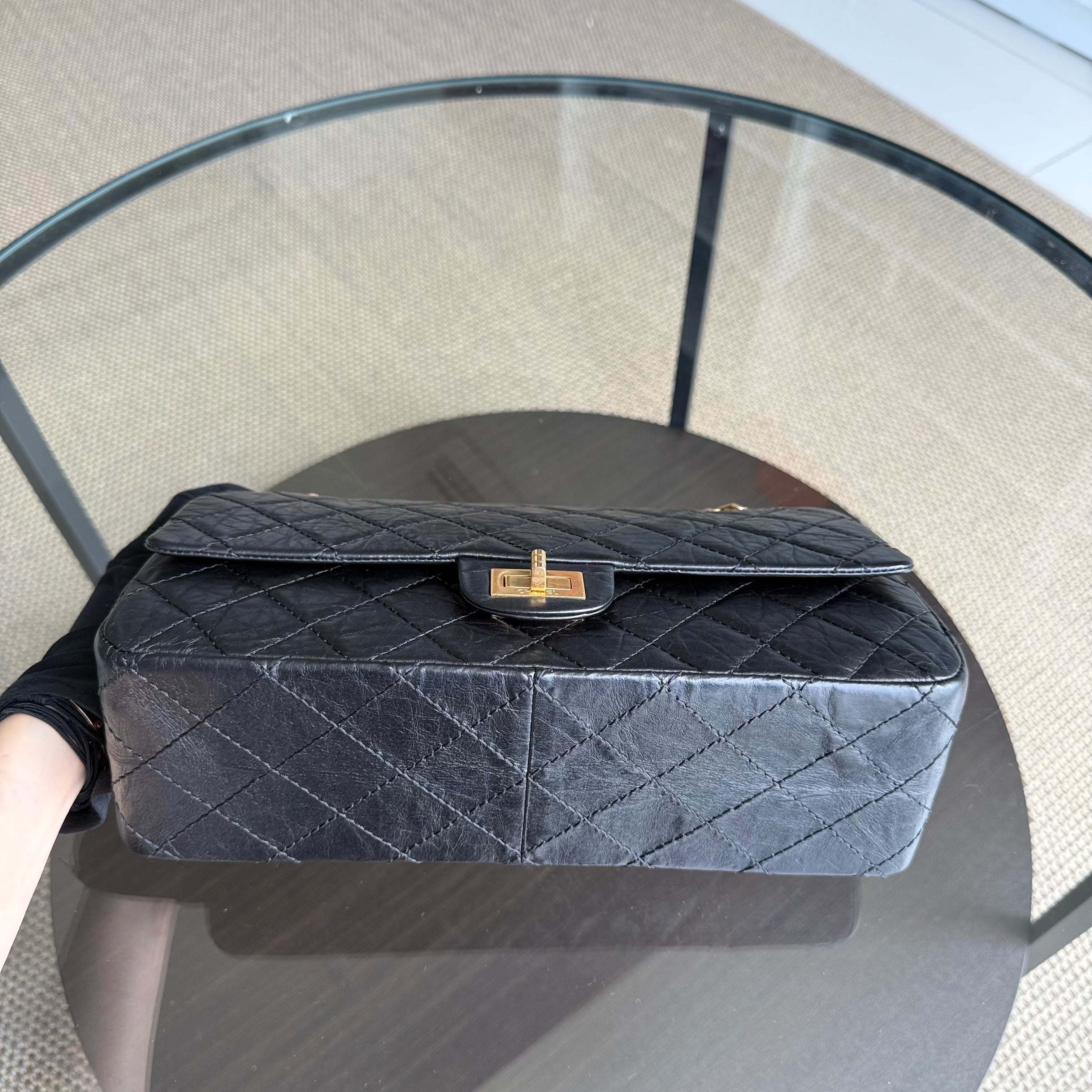Chanel 2.55 Reissue 226 - Quilted Aged Calfskin Black Gold Hardware Series 16