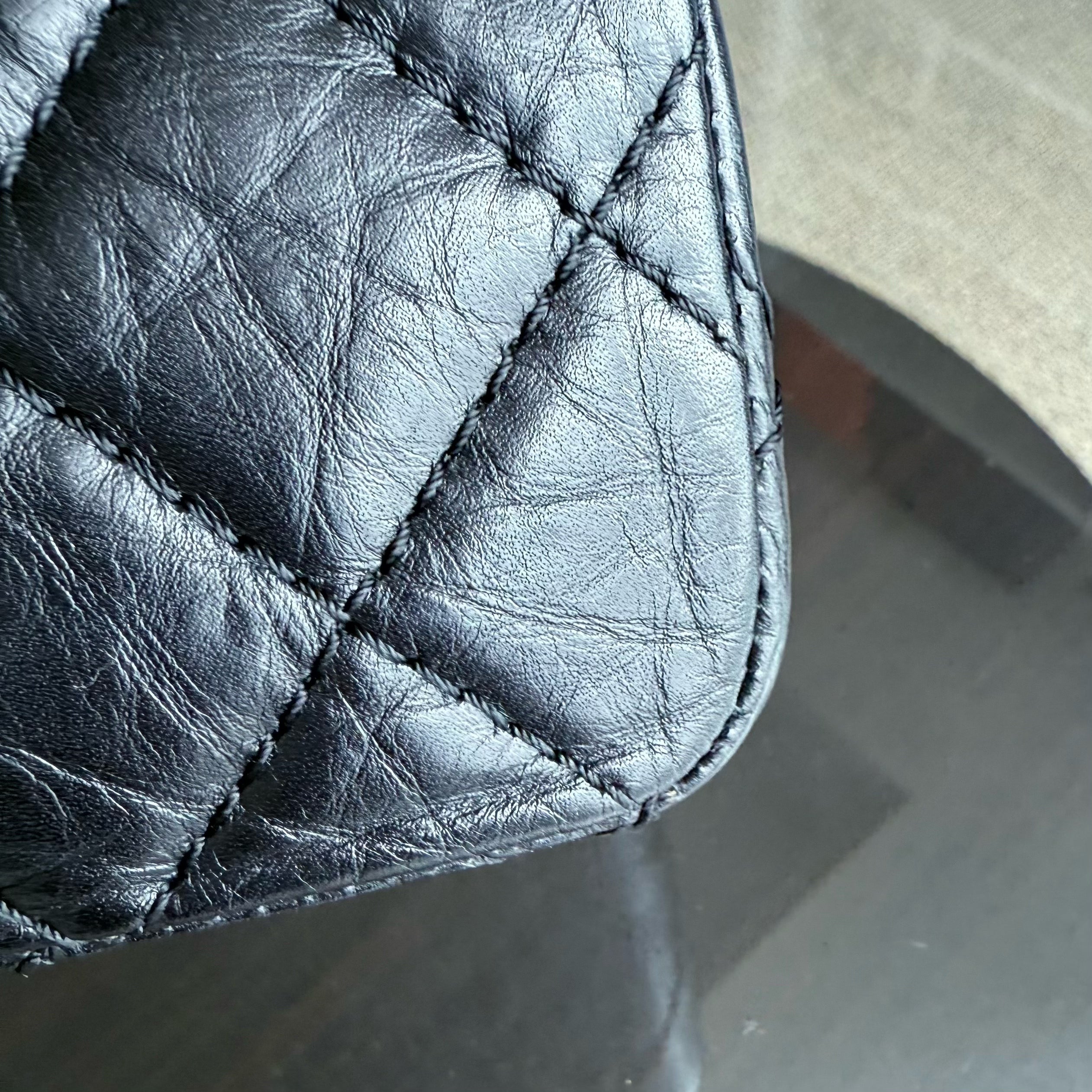 Chanel 2.55 Reissue 226 - Quilted Aged Calfskin Black Gold Hardware Series 16