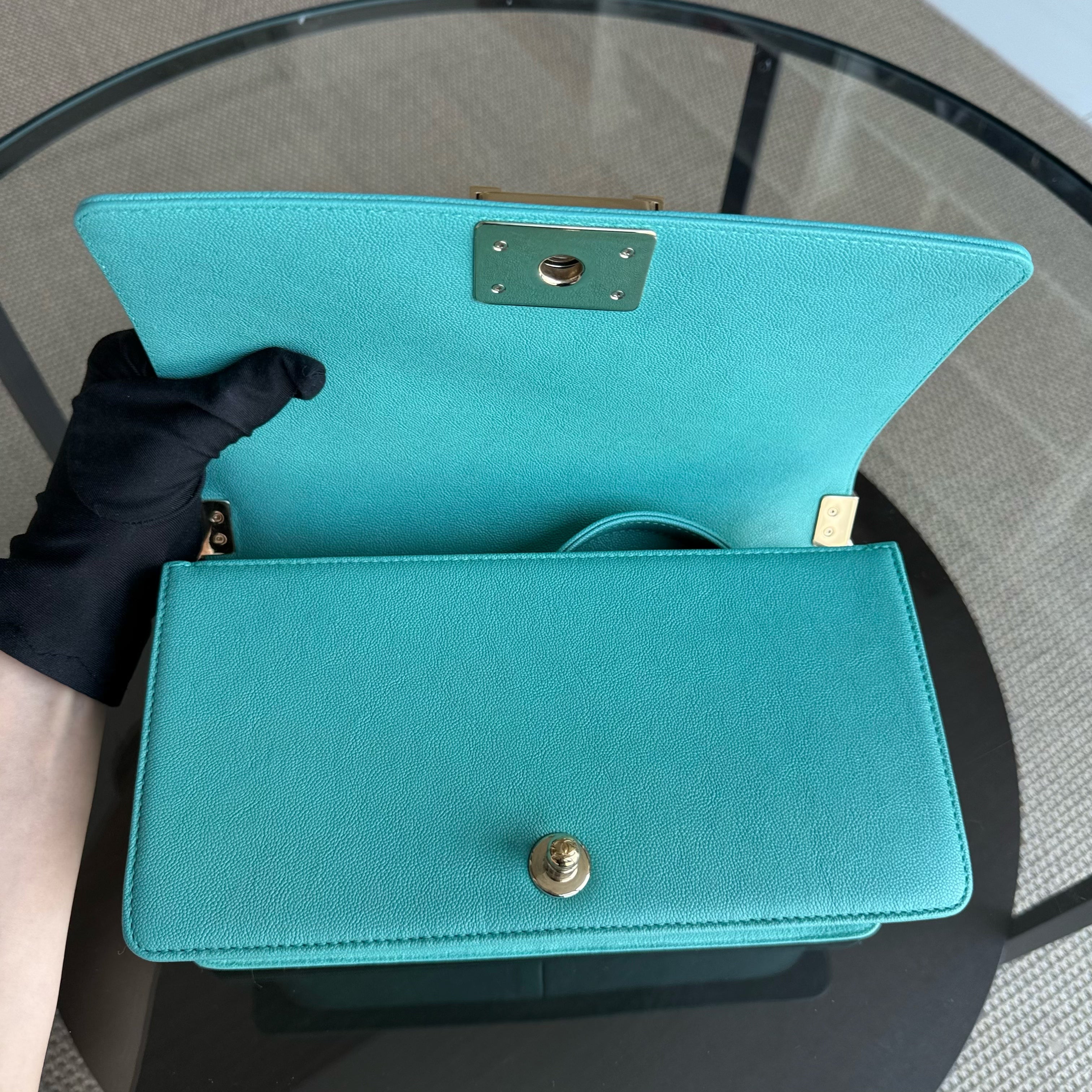 Chanel Boy Medium - 25CM Chevron Cyan Blue Gold Hardware Series 27