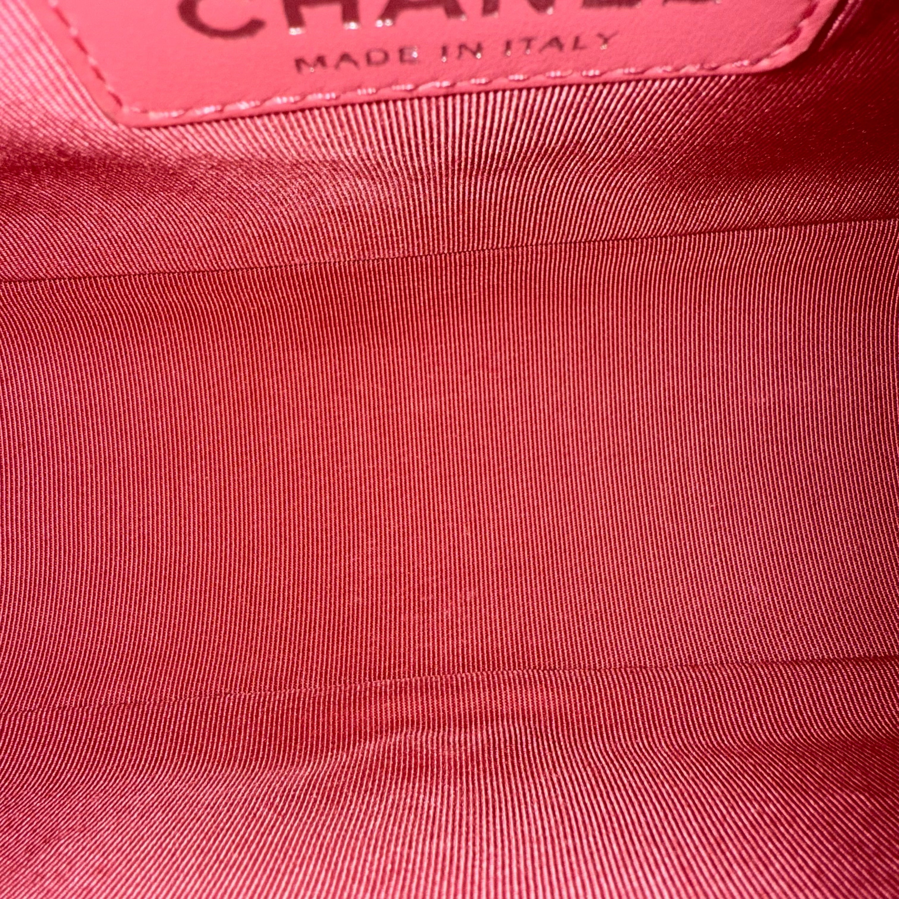 Chanel Boy Medium - Caviar 25CM Quilted Grained Calfskin Rainbow Limited Edition Series 25