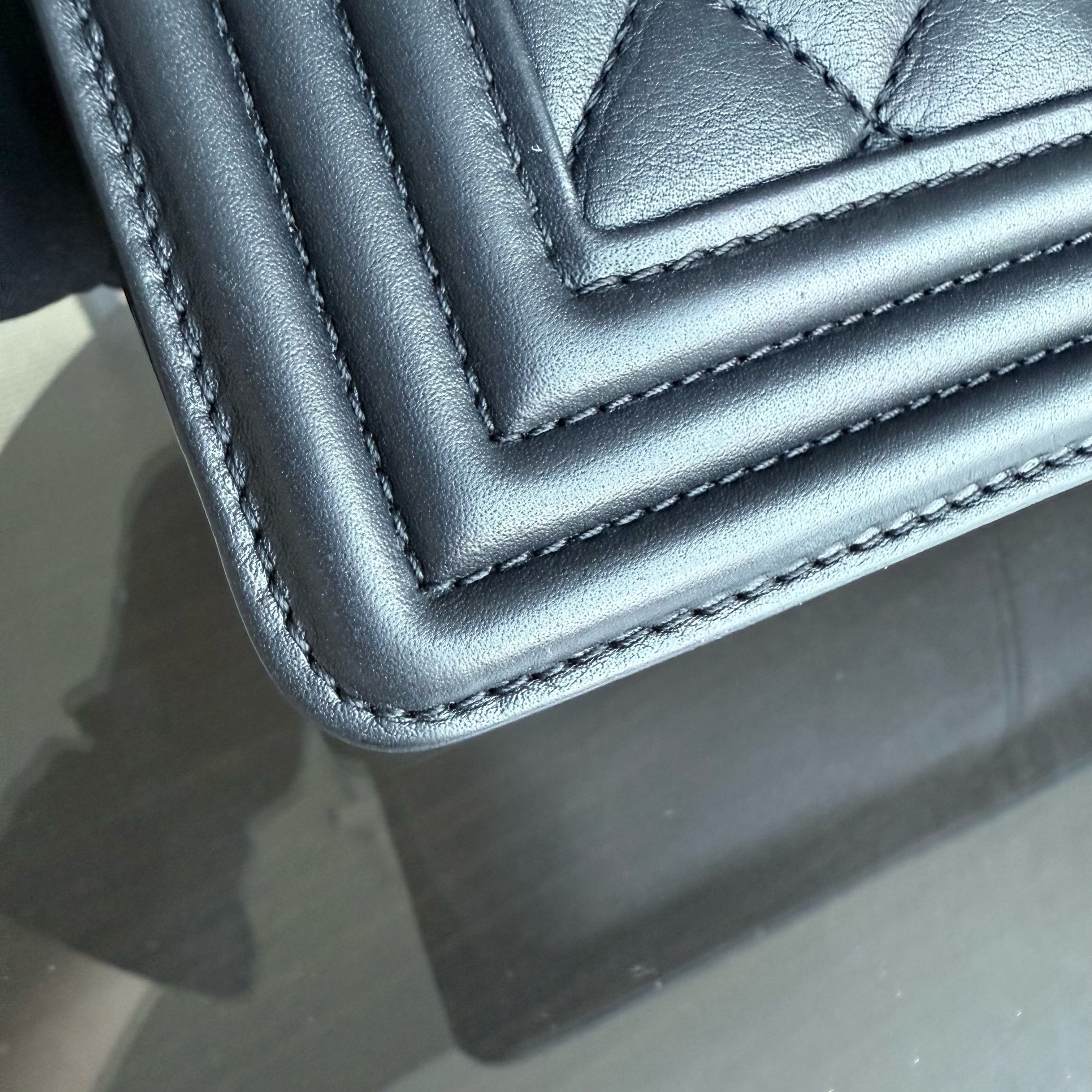 Chanel Boy Medium - 25CM Quilted Calfskin Black Ruthenium Silver Hardware Series 20