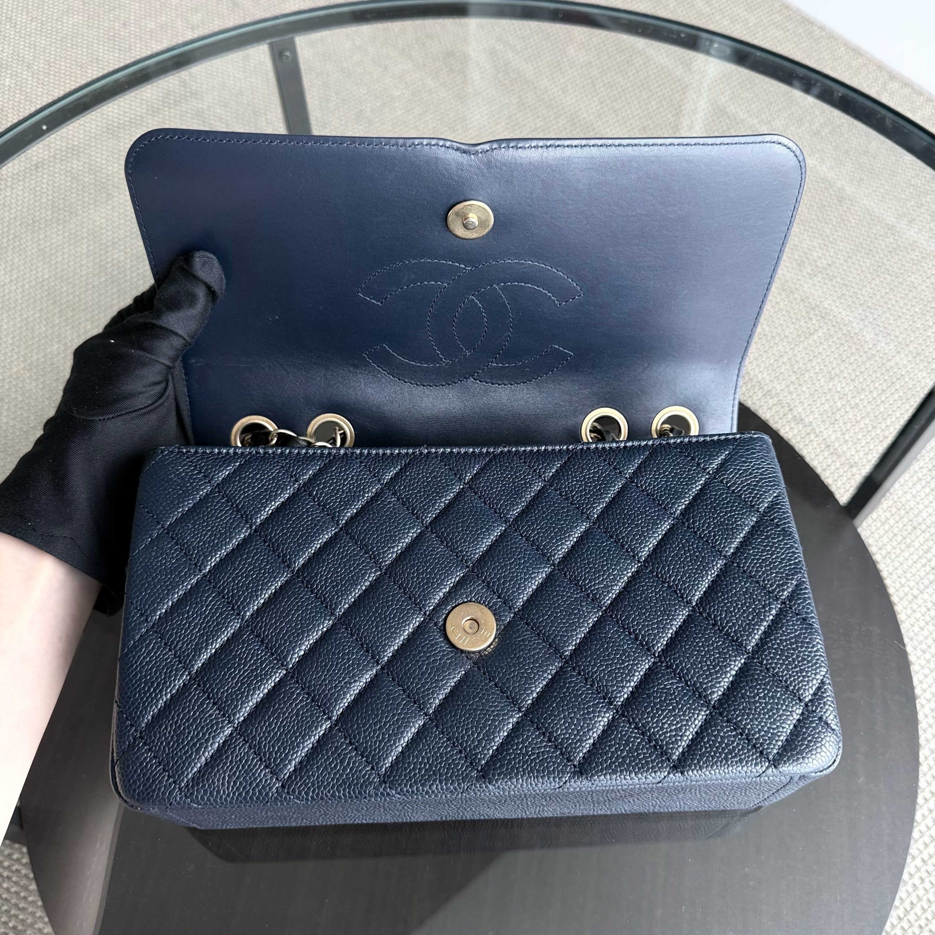 Chanel Filigree CC Medium - Caviar Quilted Grained Calfskin Dark Navy Blue Black Gold Hardware Series 22