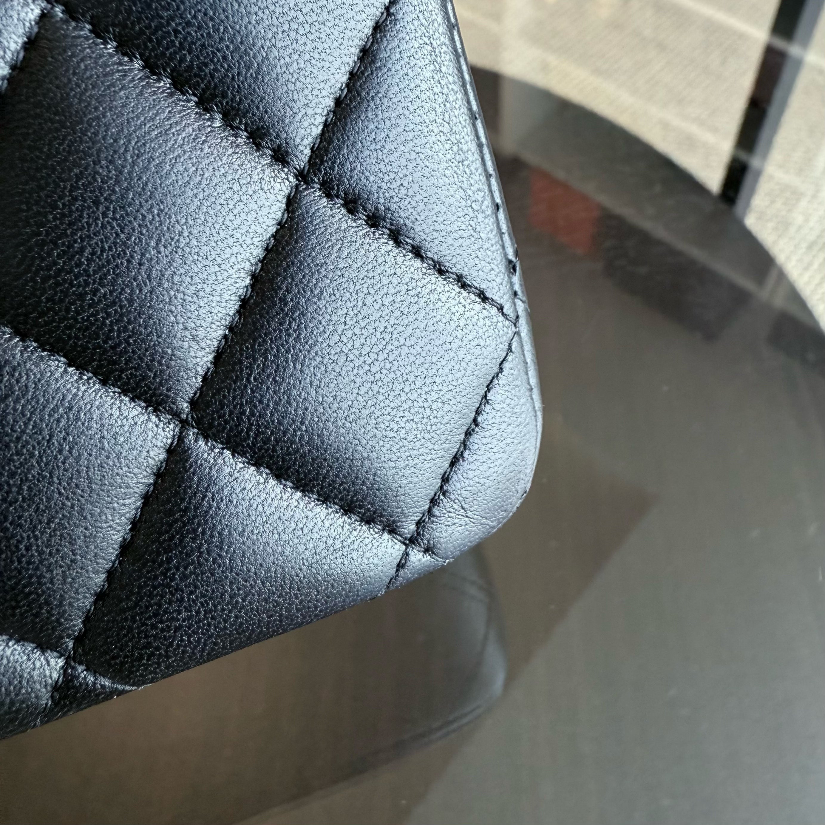 Chanel Classic Flap Medium - 25CM Quilted Lambskin Black Gold Hardware Sereis 21