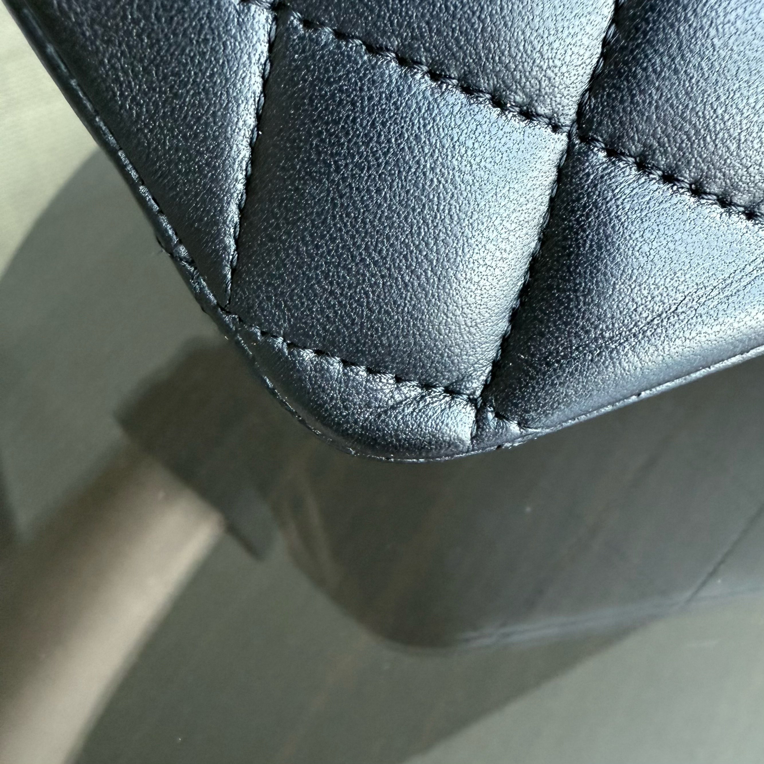 Chanel Classic Flap Medium - 25CM Quilted Lambskin Black Gold Hardware Series 13