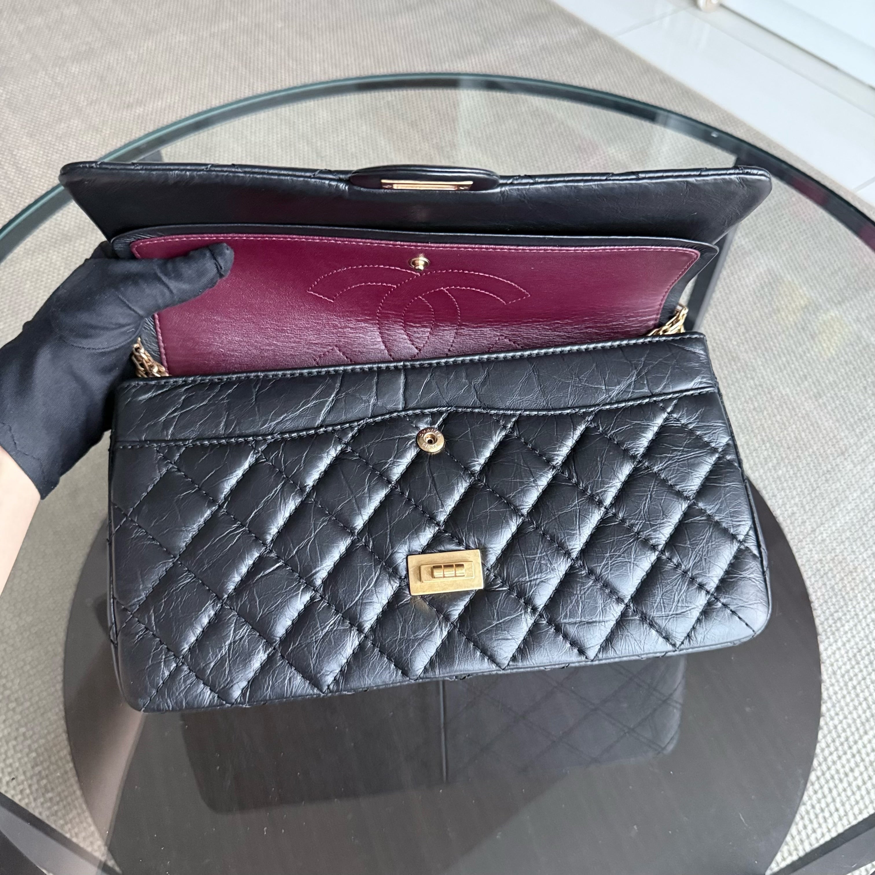 Chanel 2.55 Reissue 226 - 28CM Quilted Aged Calfskin Black Gold Hardware