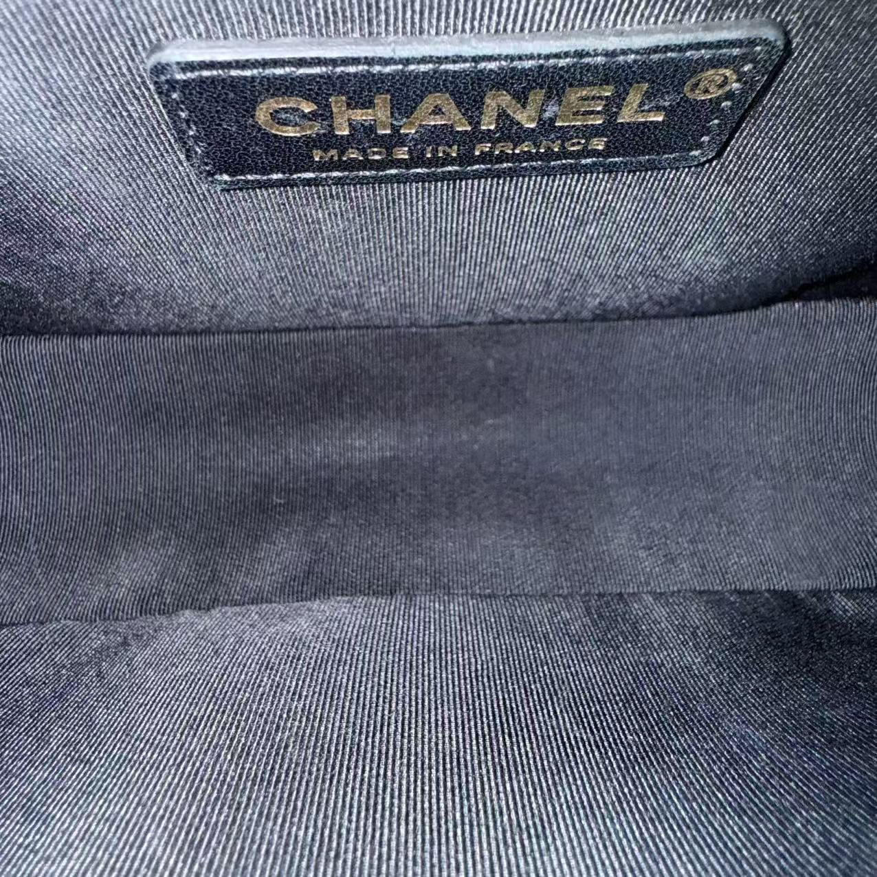 Chanel Boy Medium - Caviar 25CM Chevron Black Gold Hardware Series 26