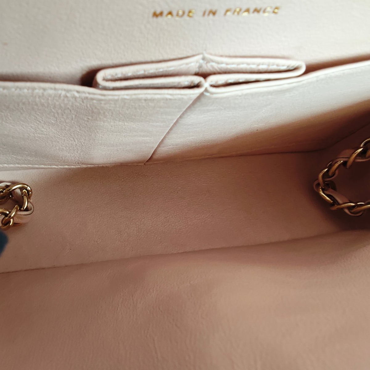 Chanel Classic Flap Small - Lambskin 23CM Light Pink Gold Hardware Series 23