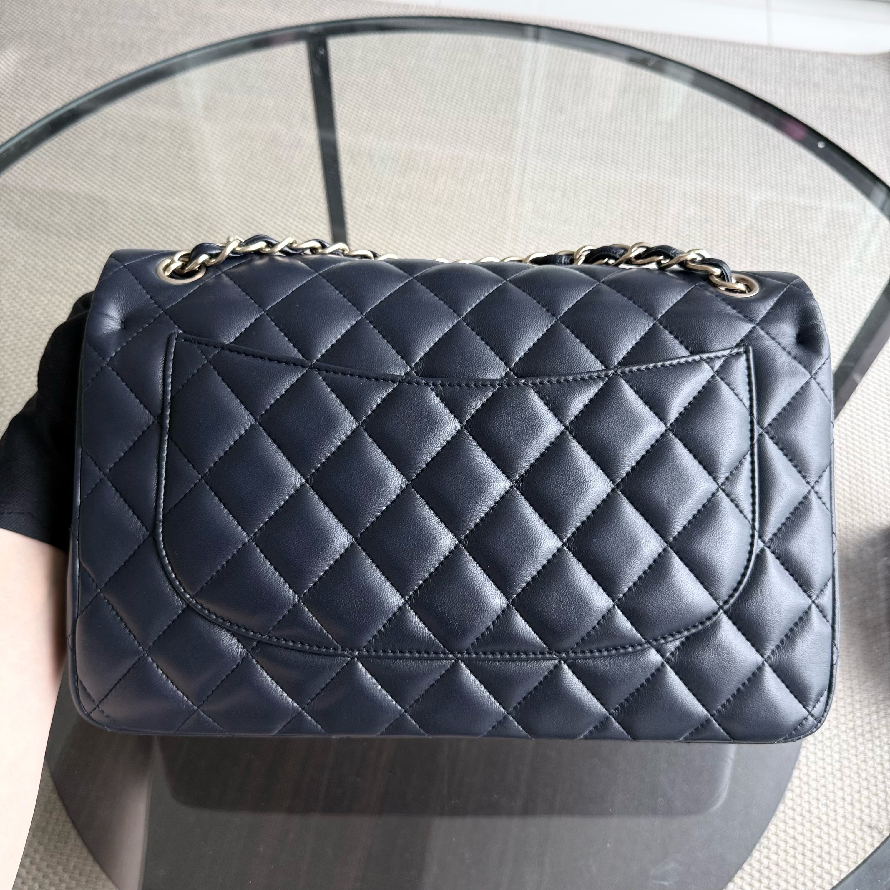 Chanel Classic Flap Jumbo - Double Flap 30CM Quilted Lambskin Dark Blue Gold Hardware Series 20